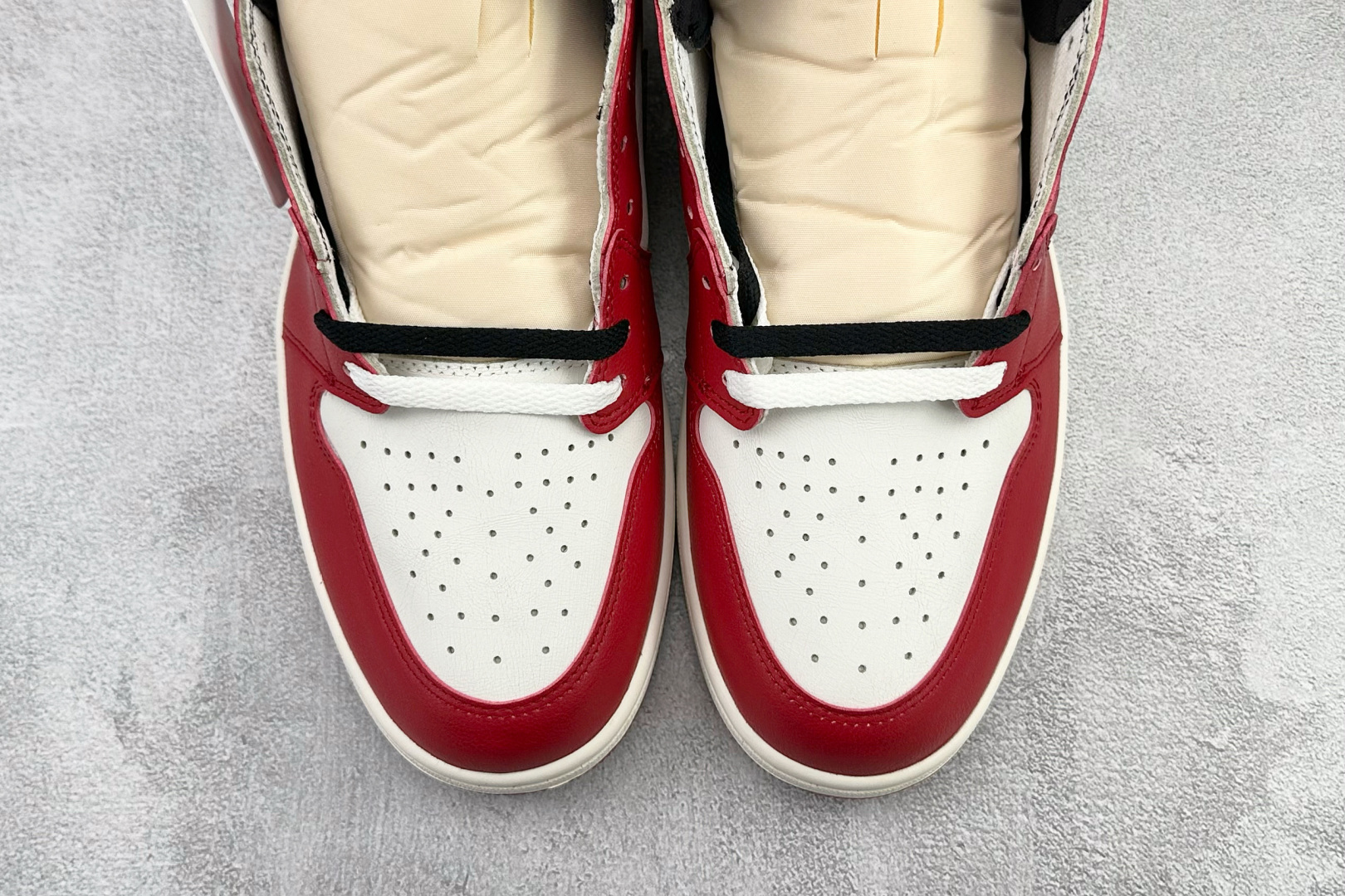 Jordan Air Jordan 1 High ”Lost & Found” 白红 芝加哥 2022年复刻 DZ5485-612-Top High Quatity Cheap Sneakers Fashion Clothing Clothes Bags handbags Shoes of all Brand wholesale With The best Quality And Beautiful Price from China Factory Chinese suppliers wholesaler seller Jordan Air Jordan 1 High ”Lost & Found” 白红 芝加哥 2022年复刻 DZ5485-612
