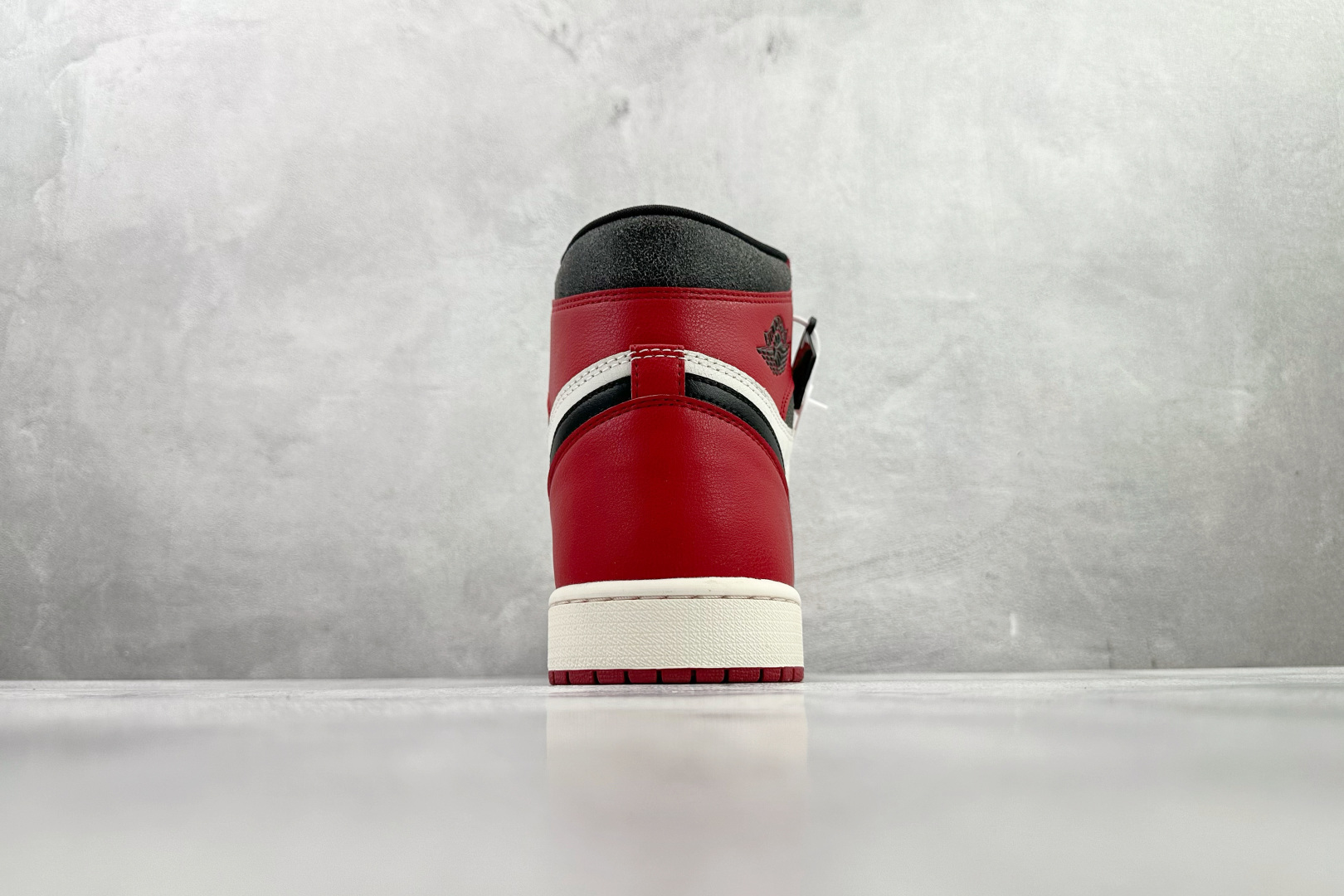 Jordan Air Jordan 1 High ”Lost & Found” 白红 芝加哥 2022年复刻 DZ5485-612-Top High Quatity Cheap Sneakers Fashion Clothing Clothes Bags handbags Shoes of all Brand wholesale With The best Quality And Beautiful Price from China Factory Chinese suppliers wholesaler seller Jordan Air Jordan 1 High ”Lost & Found” 白红 芝加哥 2022年复刻 DZ5485-612
