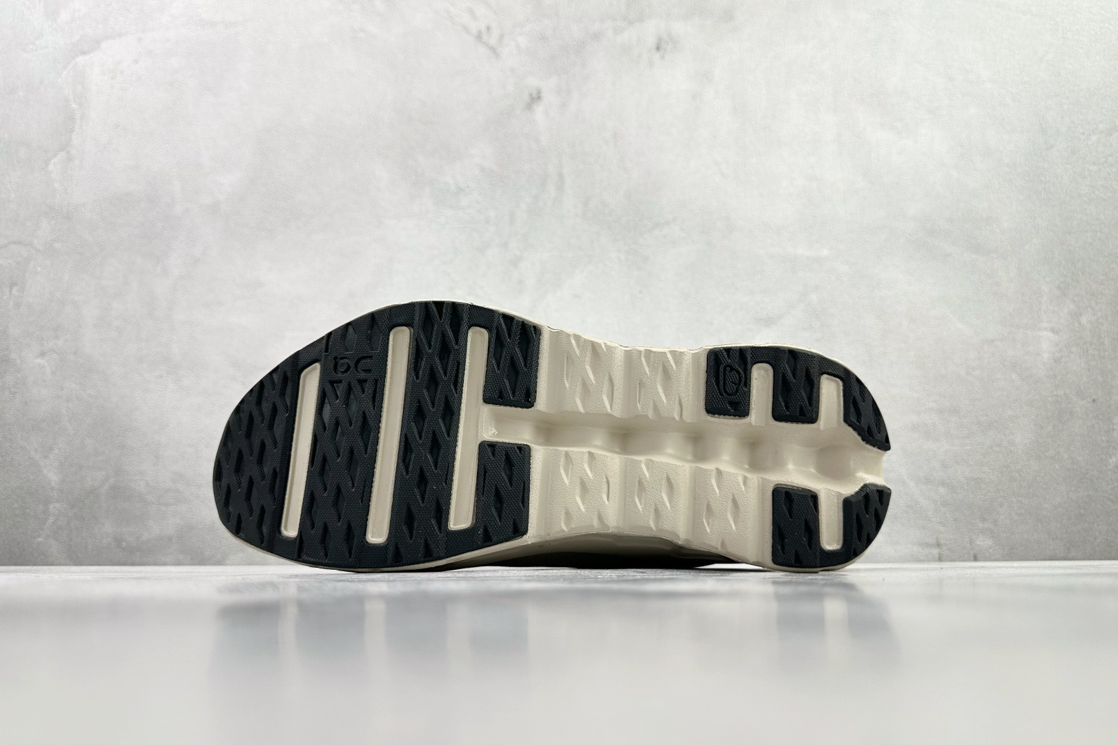 On Cloudtilt WMNS 米色 3WE1005-Top High Quatity Cheap Sneakers Fashion Clothing Clothes Bags handbags Shoes of all Brand wholesale With The best Quality And Beautiful Price from China Factory Chinese suppliers wholesaler seller On Cloudtilt WMNS 米色 3WE1005