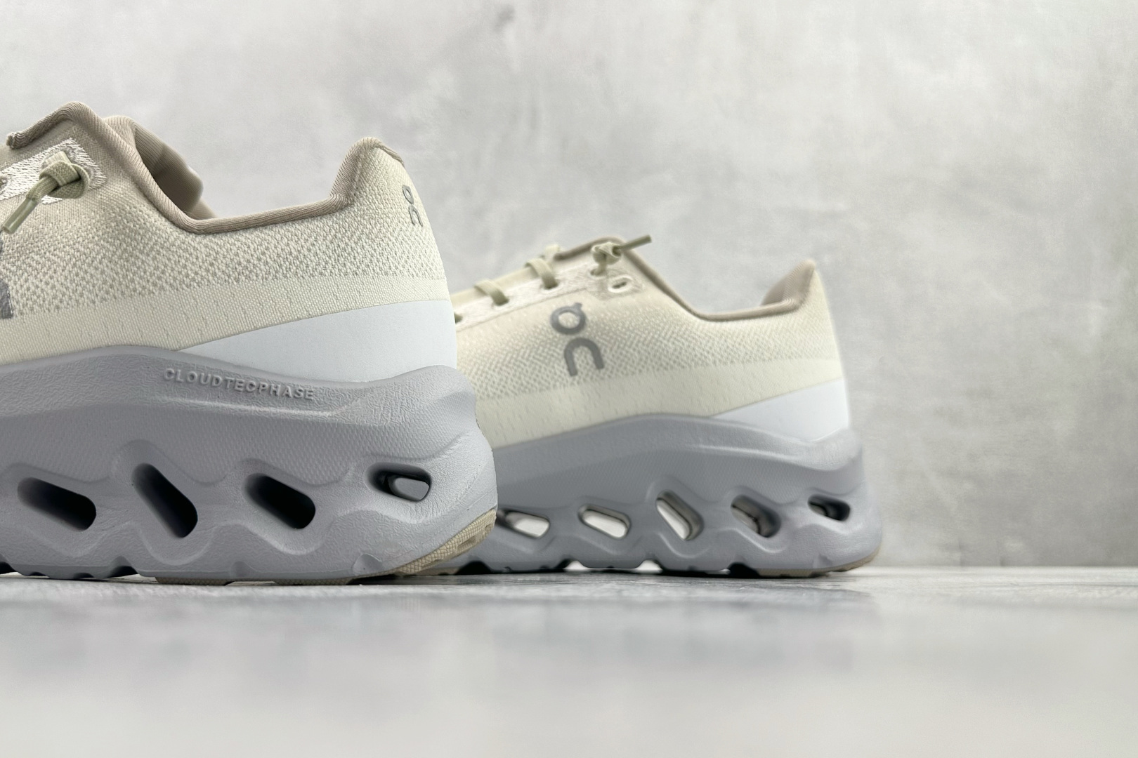 On Cloudtilt WMNS 米紫 3WE1005-Top High Quatity Cheap Sneakers Fashion Clothing Clothes Bags handbags Shoes of all Brand wholesale With The best Quality And Beautiful Price from China Factory Chinese suppliers wholesaler seller On Cloudtilt WMNS 米紫 3WE1005