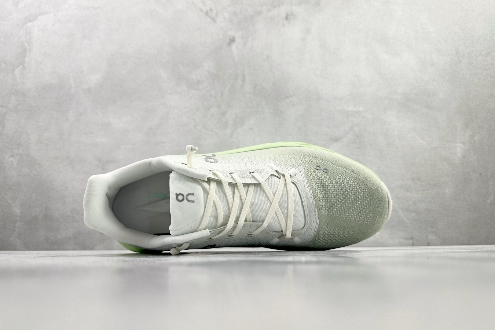 On Cloudtilt 绿色 3WF1073-Top High Quatity Cheap Sneakers Fashion Clothing Clothes Bags handbags Shoes of all Brand wholesale With The best Quality And Beautiful Price from China Factory Chinese suppliers wholesaler seller On Cloudtilt 绿色 3WF1073