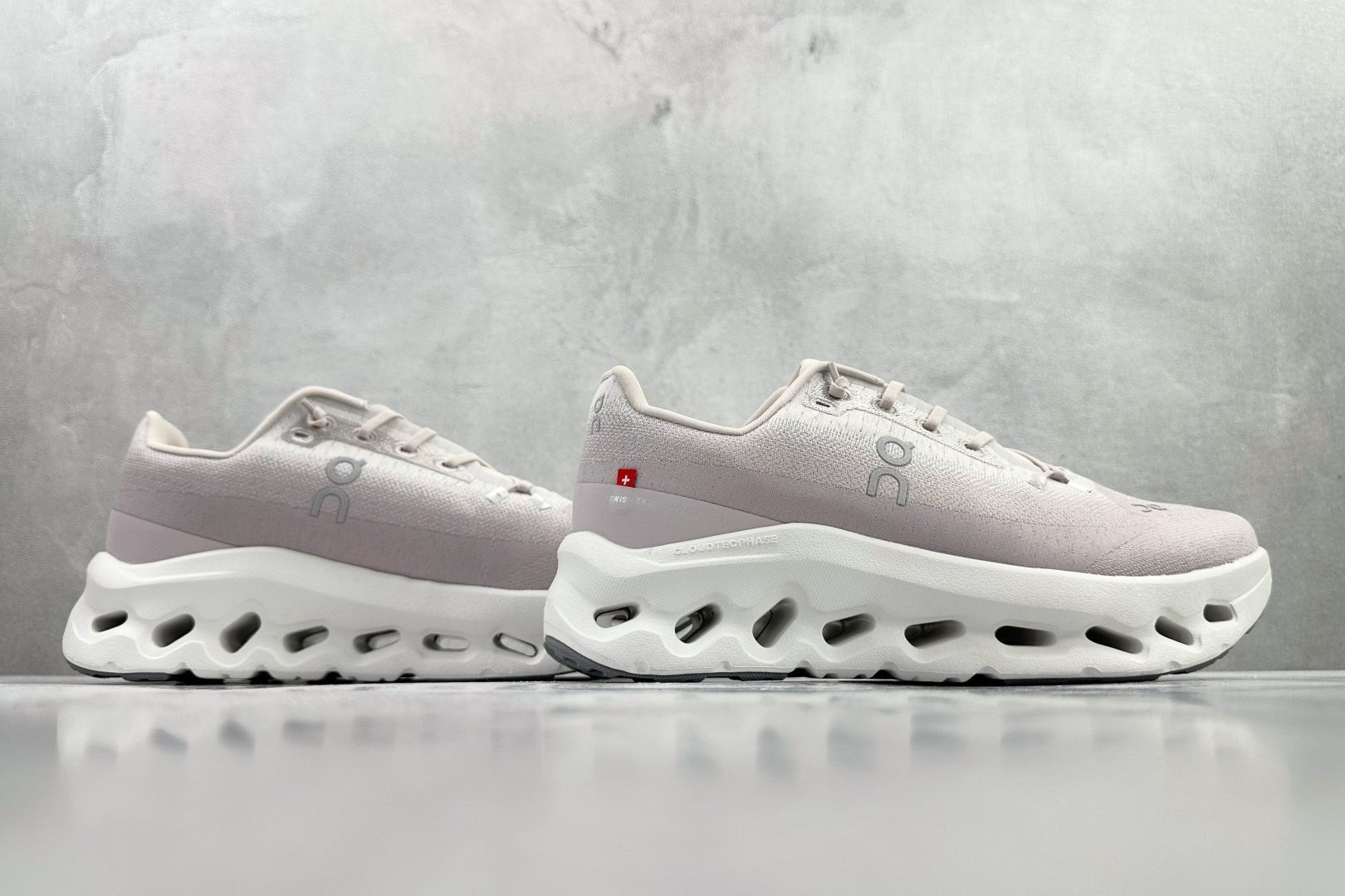 On Cloudtilt 粉色 3WE1005-Top High Quatity Cheap Sneakers Fashion Clothing Clothes Bags handbags Shoes of all Brand wholesale With The best Quality And Beautiful Price from China Factory Chinese suppliers wholesaler seller On Cloudtilt 粉色 3WE1005