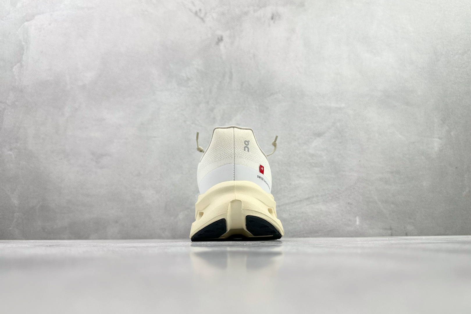 On Cloudtilt 米色 3ME1010-Top High Quatity Cheap Sneakers Fashion Clothing Clothes Bags handbags Shoes of all Brand wholesale With The best Quality And Beautiful Price from China Factory Chinese suppliers wholesaler seller On Cloudtilt 米色 3ME1010