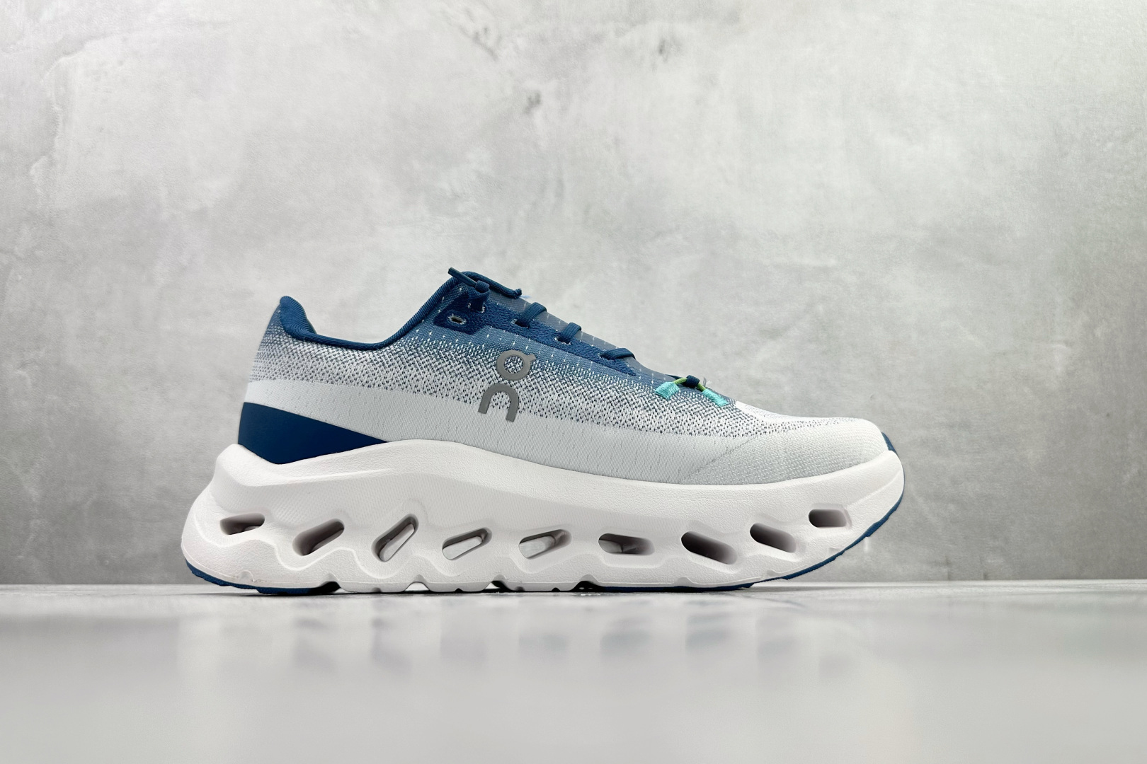 On Cloudtilt 白蓝 3MF3112-Top High Quatity Cheap Sneakers Fashion Clothing Clothes Bags handbags Shoes of all Brand wholesale With The best Quality And Beautiful Price from China Factory Chinese suppliers wholesaler seller On Cloudtilt 白蓝 3MF3112