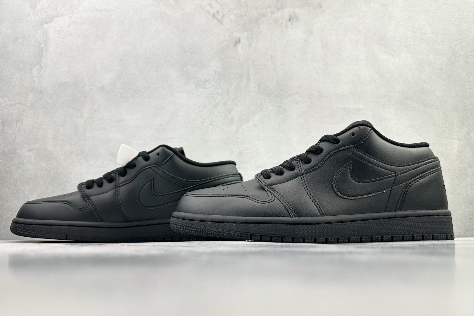 Jordan Air Jordan 1 黑色 553558-093