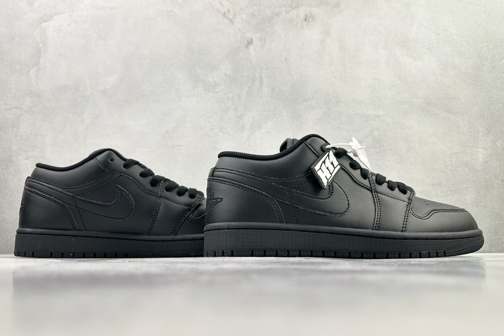 Jordan Air Jordan 1 黑色 553558-093