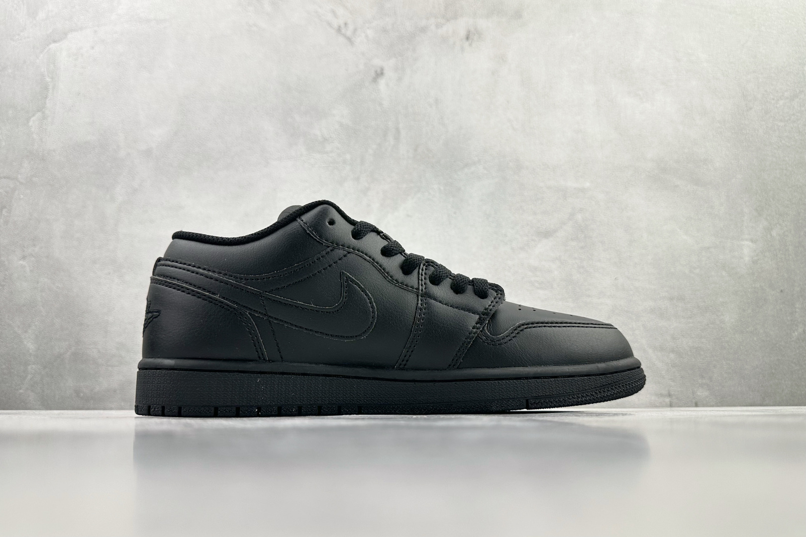Jordan Air Jordan 1 黑色 553558-093