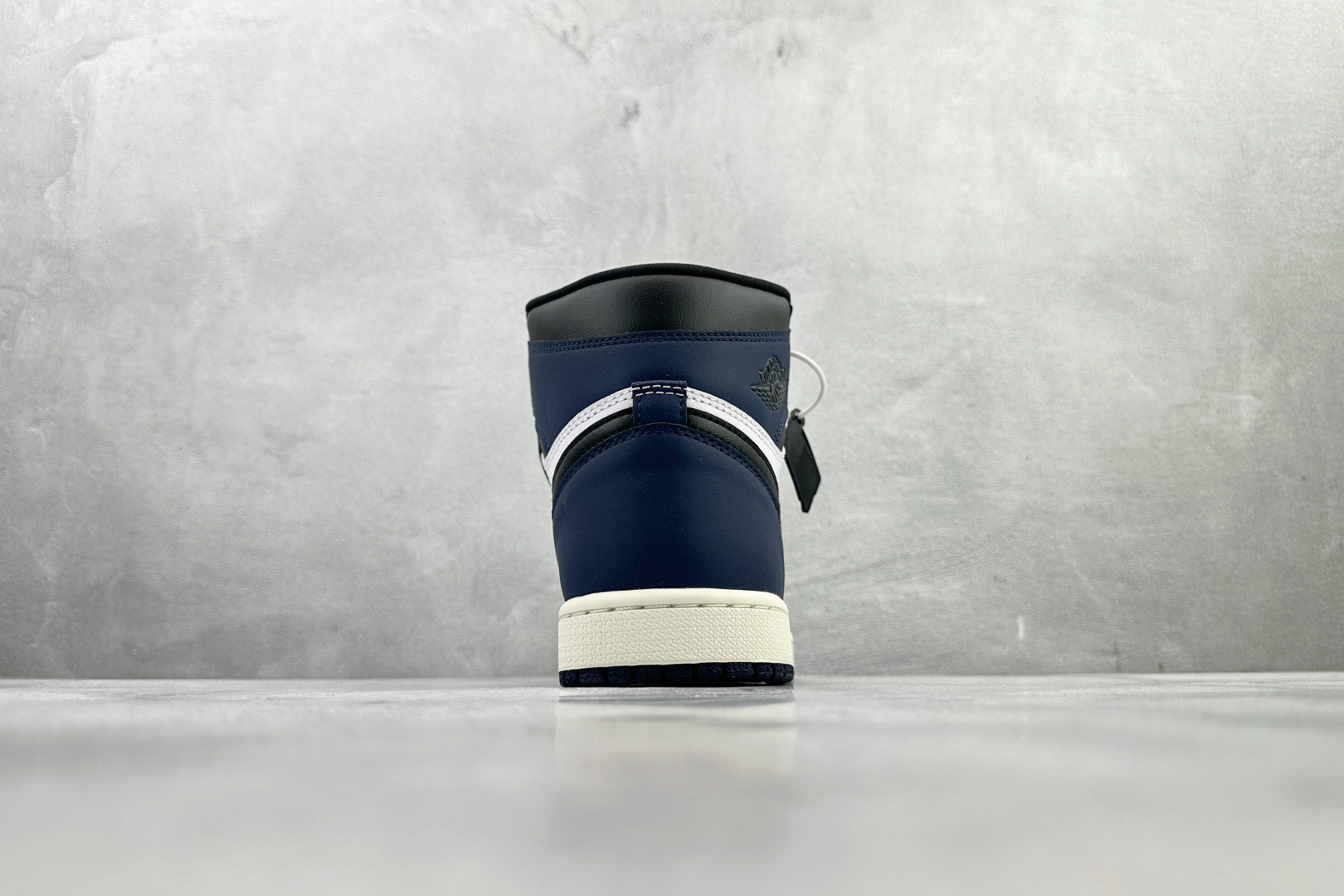 Jordan Air Jordan 1 High “Midnight Navy” 蓝白 DZ5485-401-Top High Quatity Cheap Sneakers Fashion Clothing Clothes Bags handbags Shoes of all Brand wholesale With The best Quality And Beautiful Price from China Factory Chinese suppliers wholesaler seller Jordan Air Jordan 1 High “Midnight Navy” 蓝白 DZ5485-401