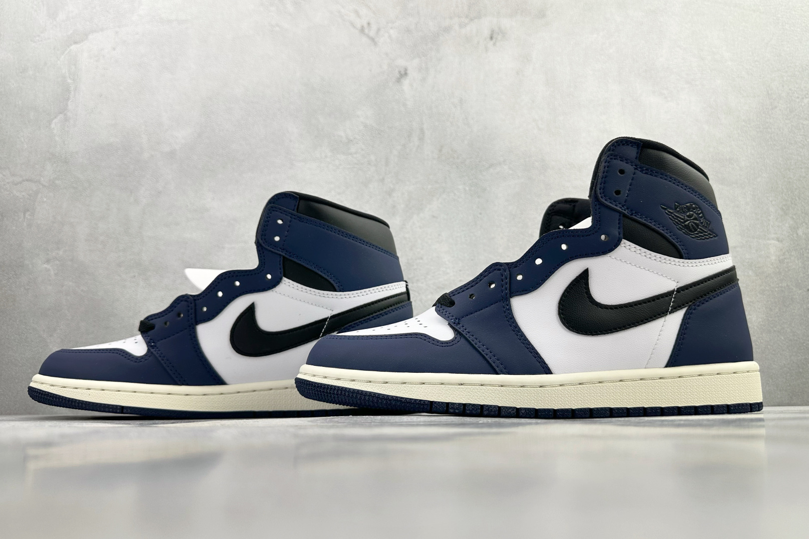 Jordan Air Jordan 1 High “Midnight Navy” 蓝白 DZ5485-401-Top High Quatity Cheap Sneakers Fashion Clothing Clothes Bags handbags Shoes of all Brand wholesale With The best Quality And Beautiful Price from China Factory Chinese suppliers wholesaler seller Jordan Air Jordan 1 High “Midnight Navy” 蓝白 DZ5485-401