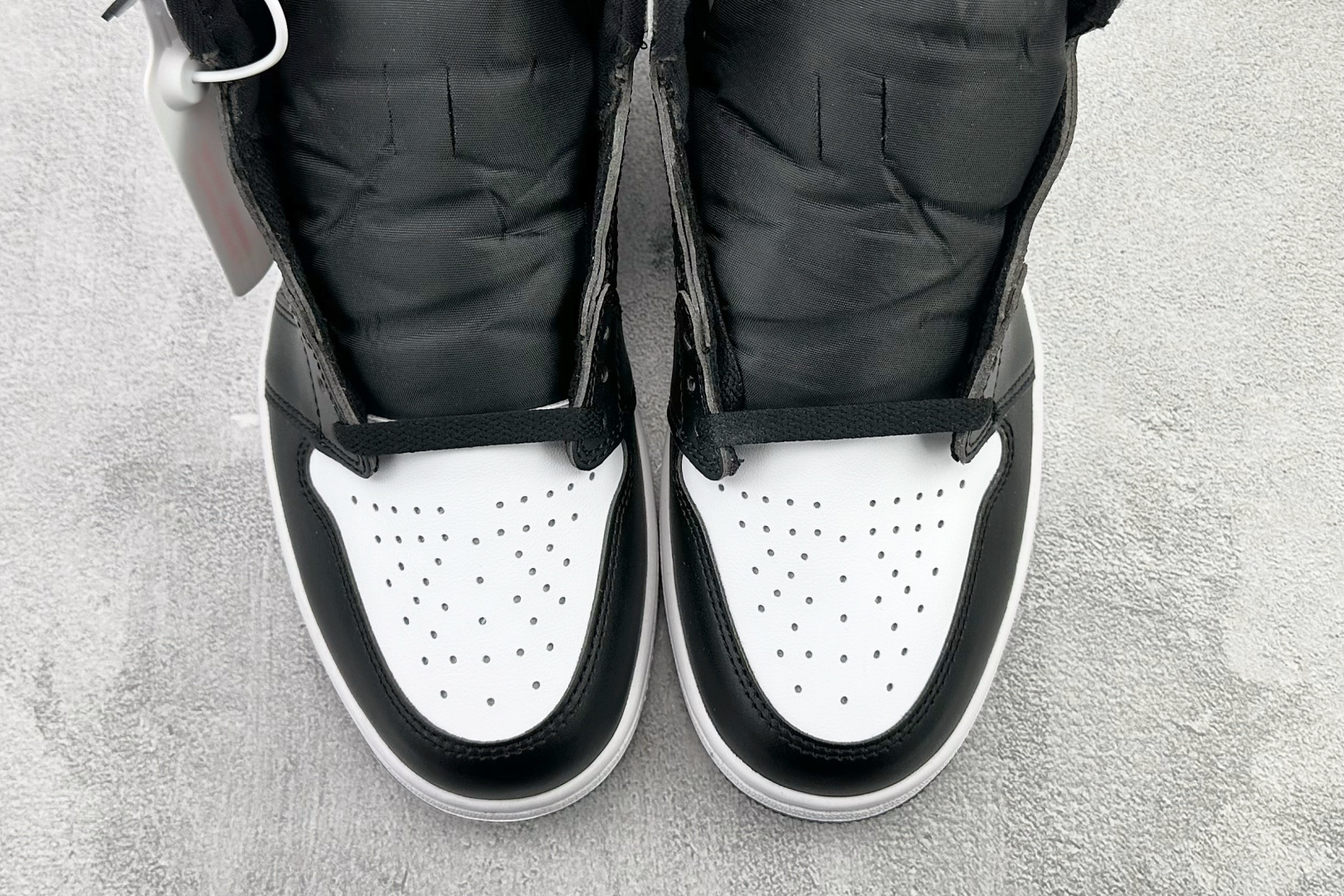 Jordan Air Jordan 1 High ”Black White” 白黑 DZ5485-010