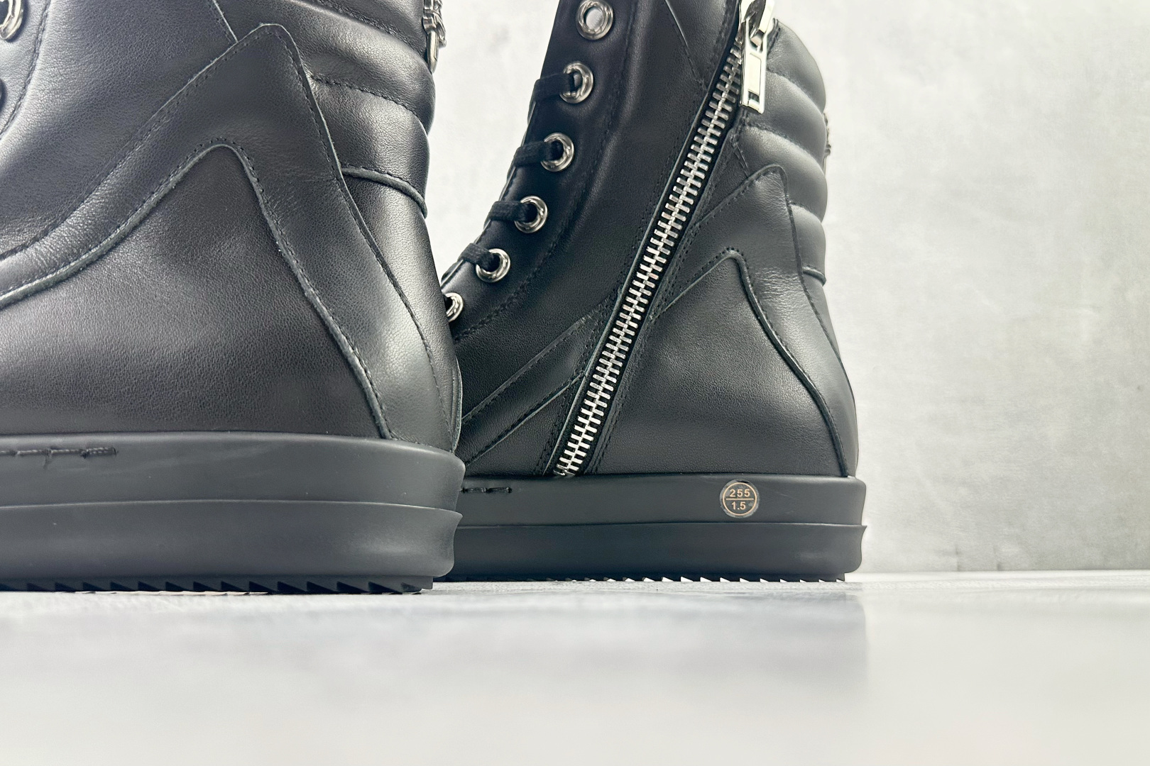 平台专供 RICK OWENS/RO Geobasket 欧文斯克罗心 黑色 RO8860C-Top High Quatity Cheap Sneakers Fashion Clothing Clothes Bags handbags Shoes of all Brand wholesale With The best Quality And Beautiful Price from China Factory Chinese suppliers wholesaler seller 平台专供 RICK OWENS/RO Geobasket 欧文斯克罗心 黑色 RO8860C
