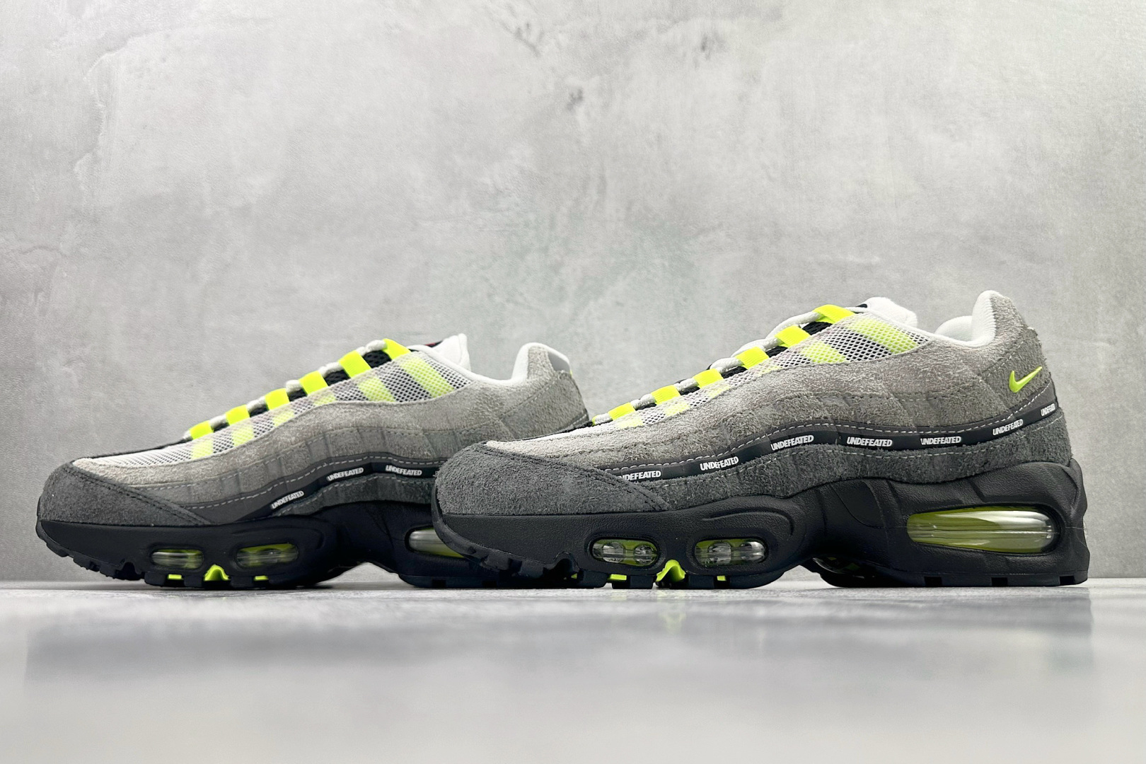 360 原厂特供 UNDEFEATED x Nike Air Max 95 SP 纽约限定 灰绿 IB4523-004
