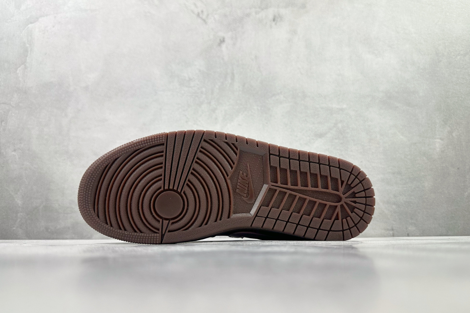 200 综合版 Jordan Air Jordan 1 棕色 IQ9787-262