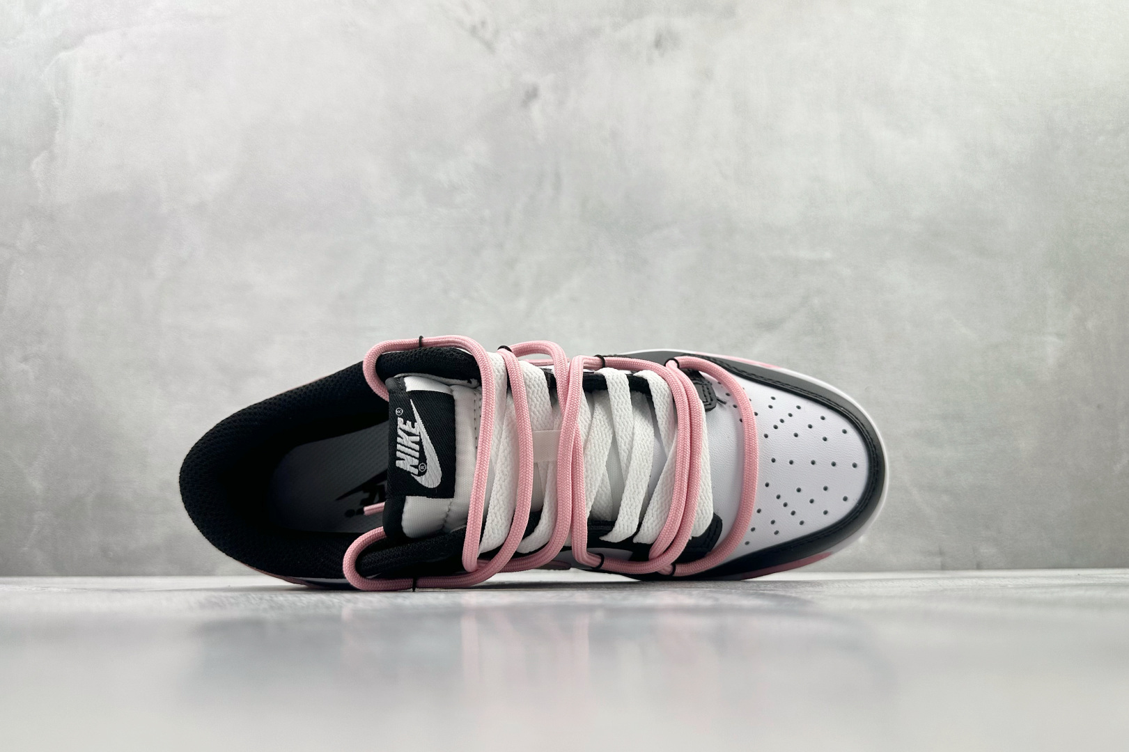 定制球鞋 Nike Dunk 少女设定 黑白粉 DD1503-101