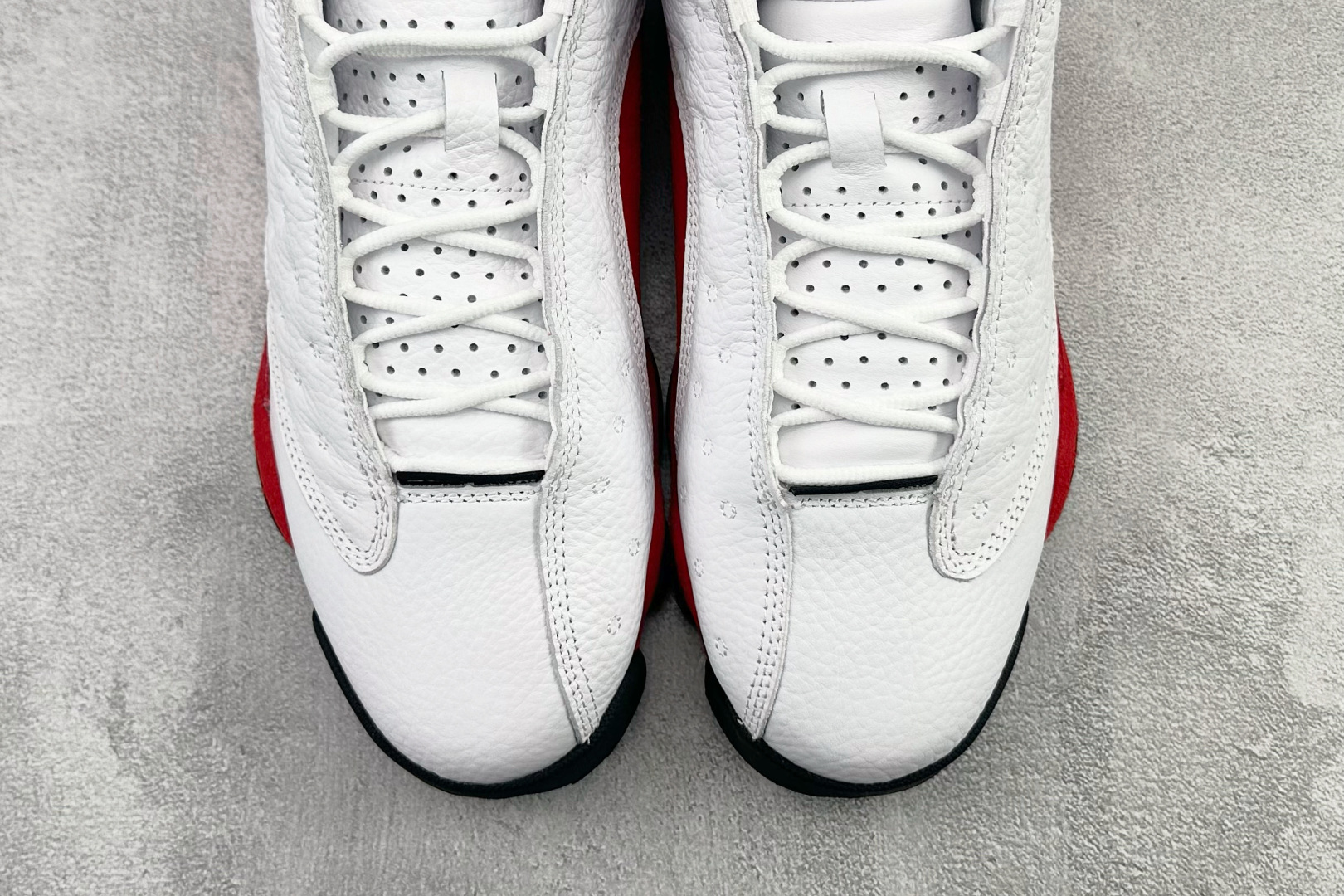 平台专供 Jordan Air Jordan 13 白红色 414575-101-Top High Quatity Cheap Sneakers Fashion Clothing Clothes Bags handbags Shoes of all Brand wholesale With The best Quality And Beautiful Price from China Factory Chinese suppliers wholesaler seller 平台专供 Jordan Air Jordan 13 白红色 414575-101