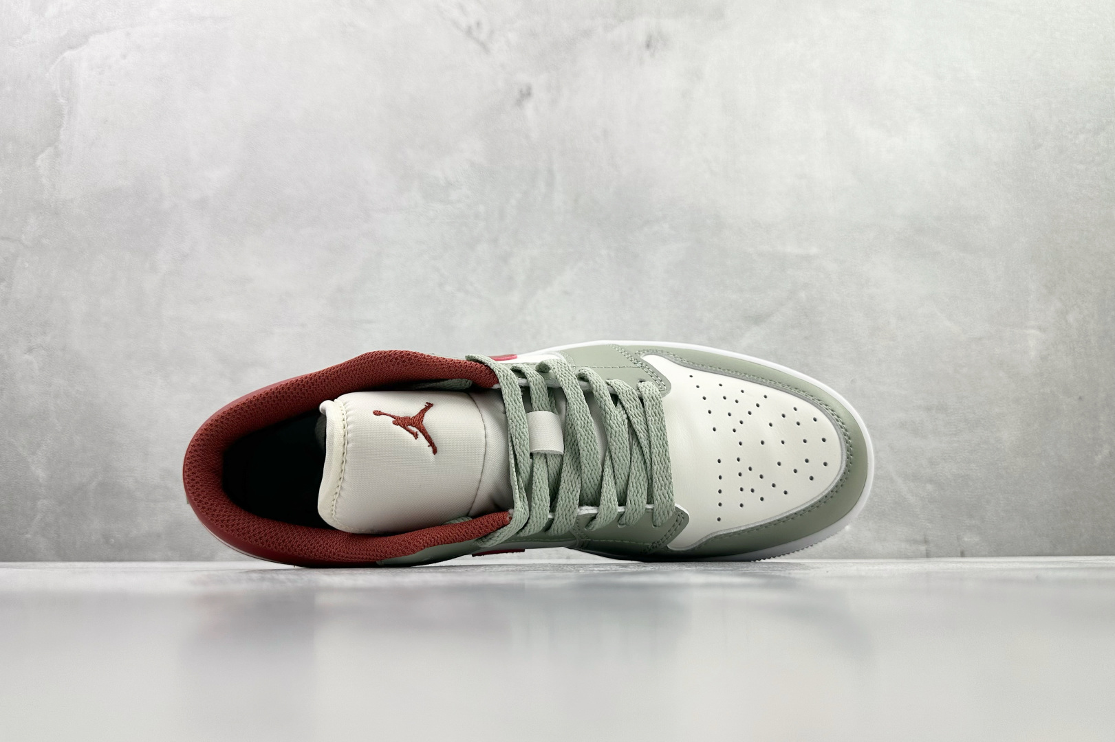 Jordan Air Jordan 1 白红绿 553558-131-Chinese wholesaler seller Clothes Bags handbags wholesale Shoes High Quatity wholesaler seller Cheap Sneakers from China Factory Chinese suppliers china wholesale clothing wholesaler seller Jordan Air Jordan 1 白红绿 553558-131