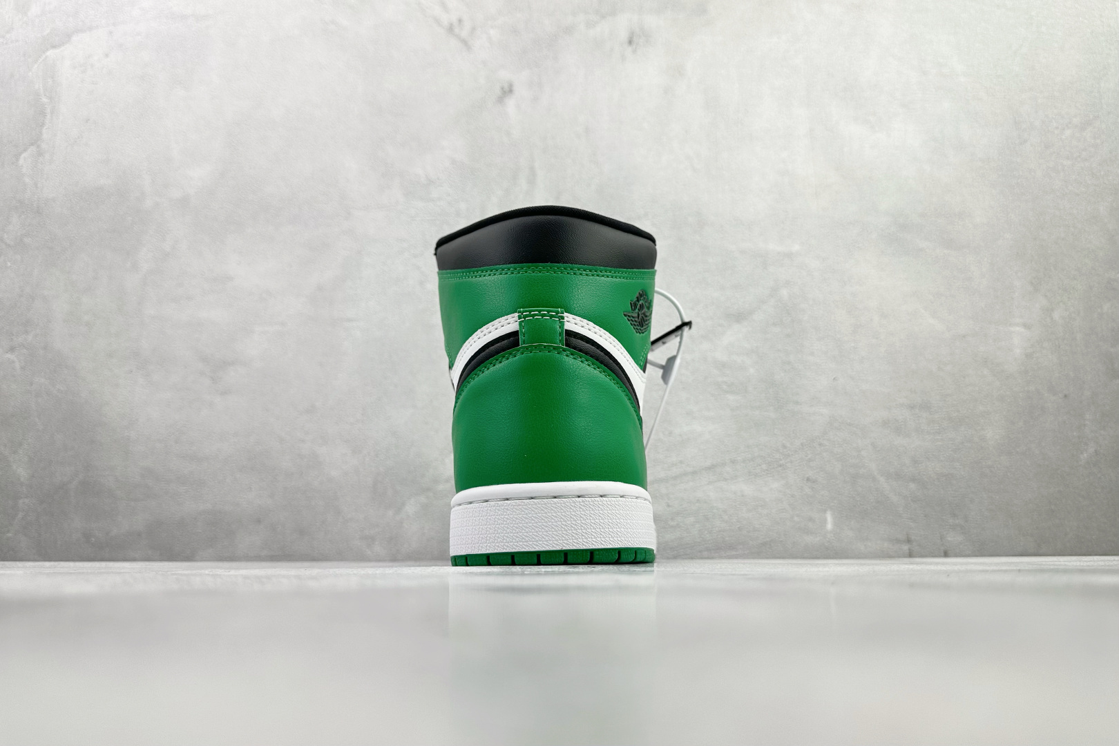 Jordan Air Jordan 1 High ”Black and Lucky Green” 黑绿脚趾 凯尔特人 白绿黑 DZ5485-031-Top High Quatity Cheap Sneakers Fashion Clothing Clothes Bags handbags Shoes of all Brand wholesale With The best Quality And Beautiful Price from China Factory Chinese suppliers wholesaler seller Jordan Air Jordan 1 High ”Black and Lucky Green” 黑绿脚趾 凯尔特人 白绿黑 DZ5485-031