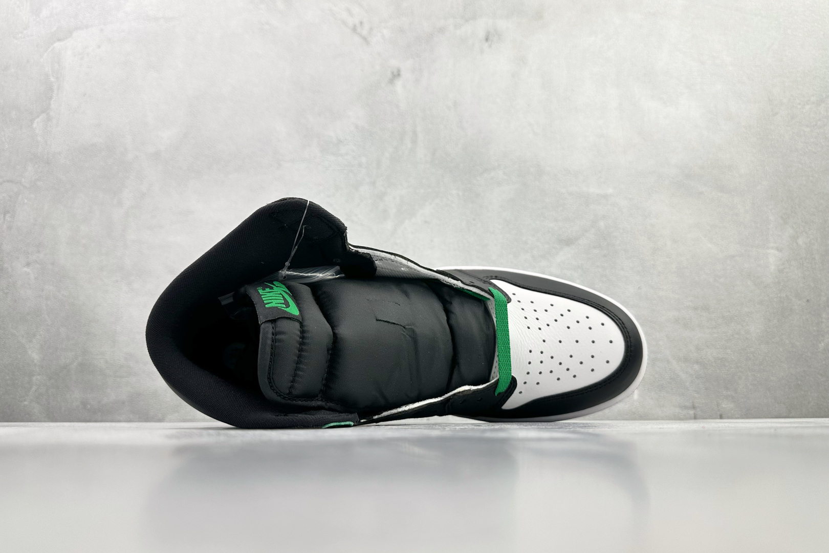 Jordan Air Jordan 1 High ”Black and Lucky Green” 黑绿脚趾 凯尔特人 白绿黑 DZ5485-031-Top High Quatity Cheap Sneakers Fashion Clothing Clothes Bags handbags Shoes of all Brand wholesale With The best Quality And Beautiful Price from China Factory Chinese suppliers wholesaler seller Jordan Air Jordan 1 High ”Black and Lucky Green” 黑绿脚趾 凯尔特人 白绿黑 DZ5485-031