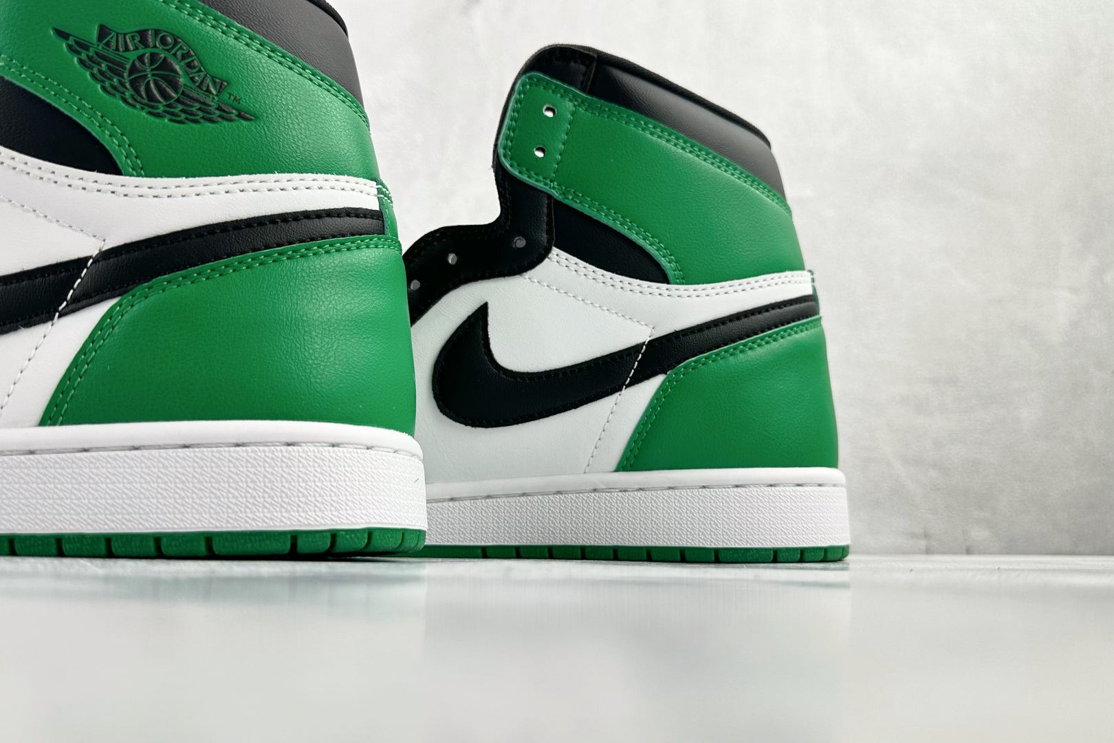Jordan Air Jordan 1 High ”Black and Lucky Green” 黑绿脚趾 凯尔特人 白绿黑 DZ5485-031-Top High Quatity Cheap Sneakers Fashion Clothing Clothes Bags handbags Shoes of all Brand wholesale With The best Quality And Beautiful Price from China Factory Chinese suppliers wholesaler seller Jordan Air Jordan 1 High ”Black and Lucky Green” 黑绿脚趾 凯尔特人 白绿黑 DZ5485-031