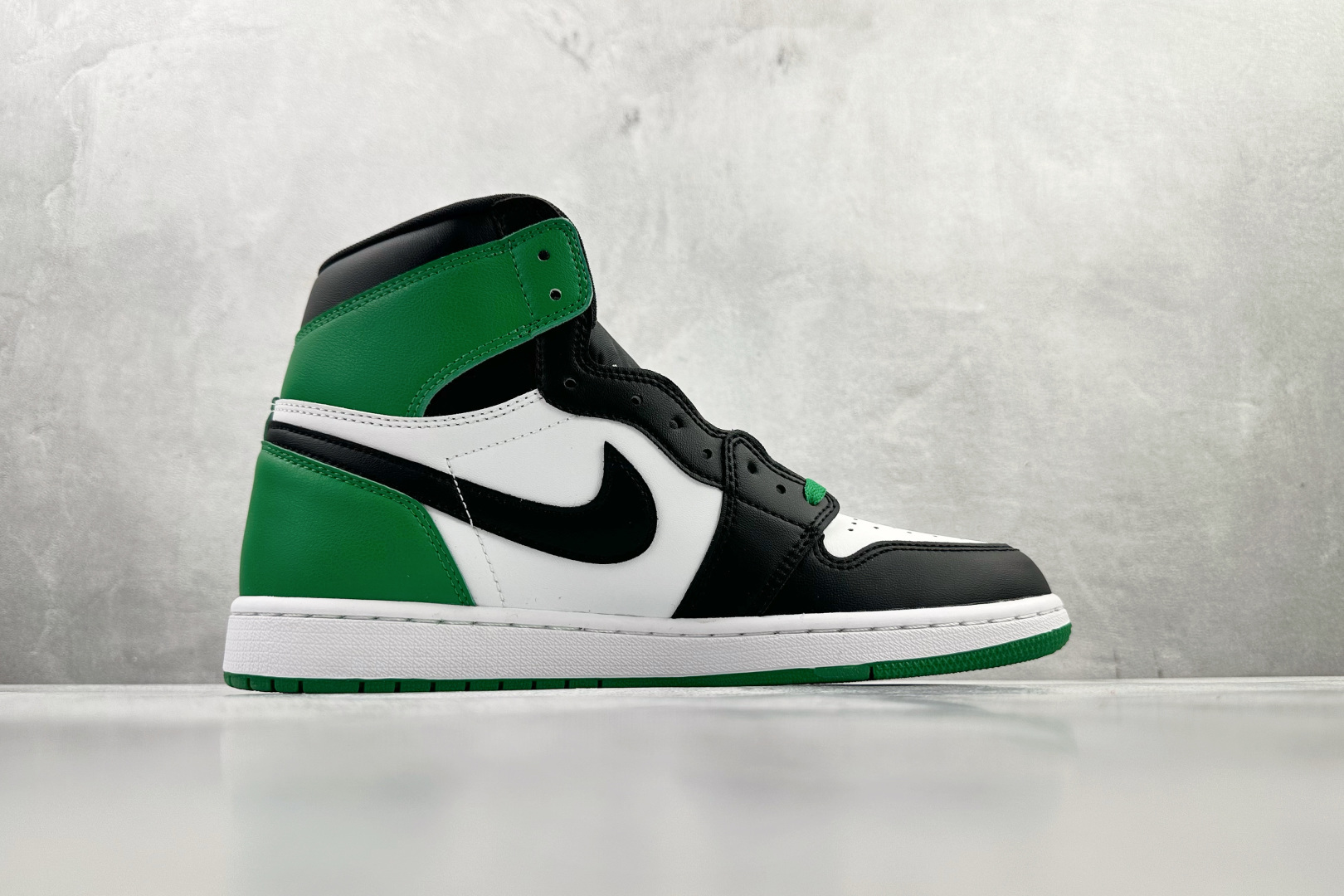 Jordan Air Jordan 1 High ”Black and Lucky Green” 黑绿脚趾 凯尔特人 白绿黑 DZ5485-031-Top High Quatity Cheap Sneakers Fashion Clothing Clothes Bags handbags Shoes of all Brand wholesale With The best Quality And Beautiful Price from China Factory Chinese suppliers wholesaler seller Jordan Air Jordan 1 High ”Black and Lucky Green” 黑绿脚趾 凯尔特人 白绿黑 DZ5485-031