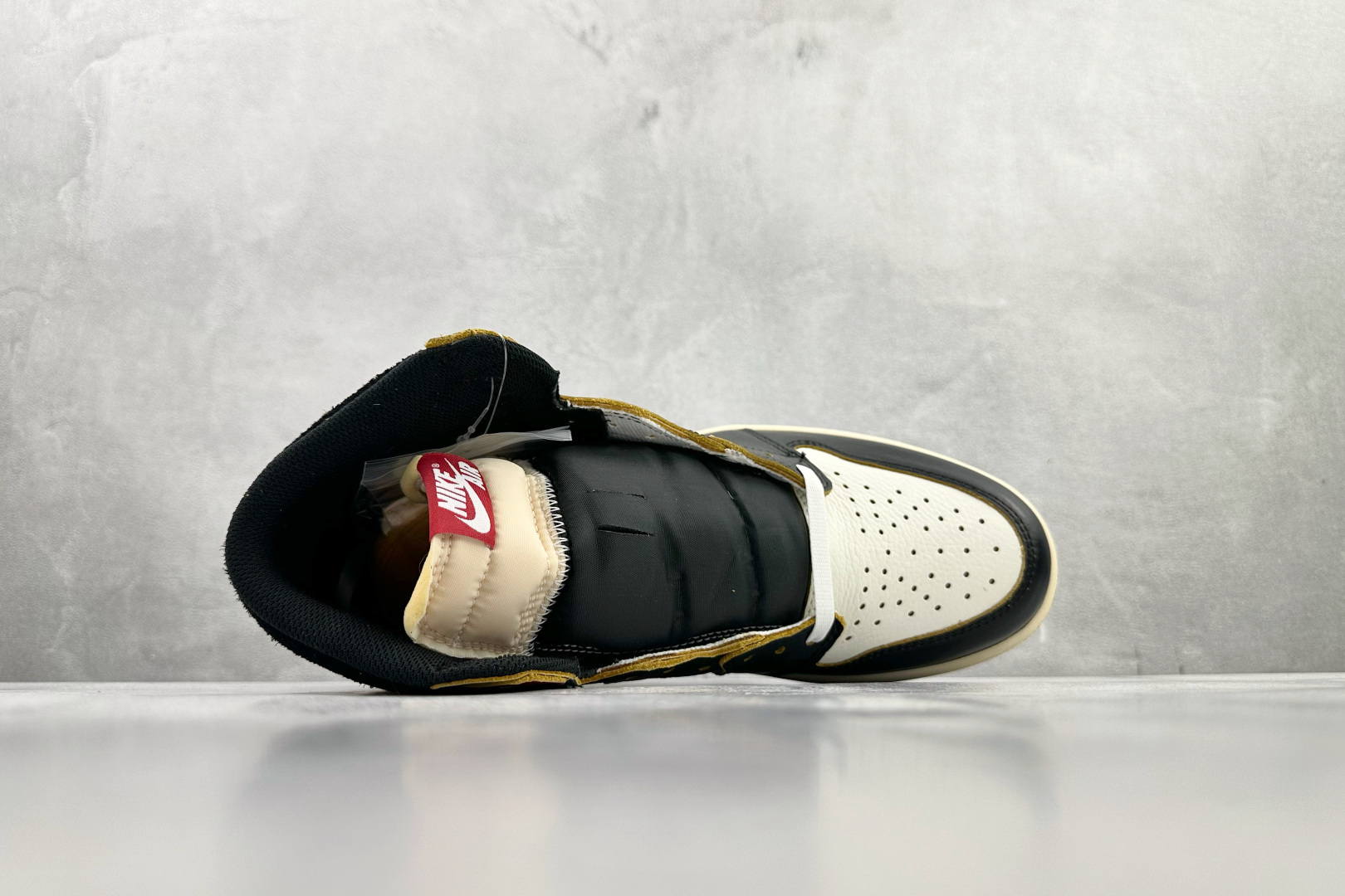 Union LA x Fragment Design x Jordan Air Jordan 1 High 黑白蓝 IO7847-002-Top High Quatity Cheap Sneakers Fashion Clothing Clothes Bags handbags Shoes of all Brand wholesale With The best Quality And Beautiful Price from China Factory Chinese suppliers wholesaler seller Union LA x Fragment Design x Jordan Air Jordan 1 High 黑白蓝 IO7847-002
