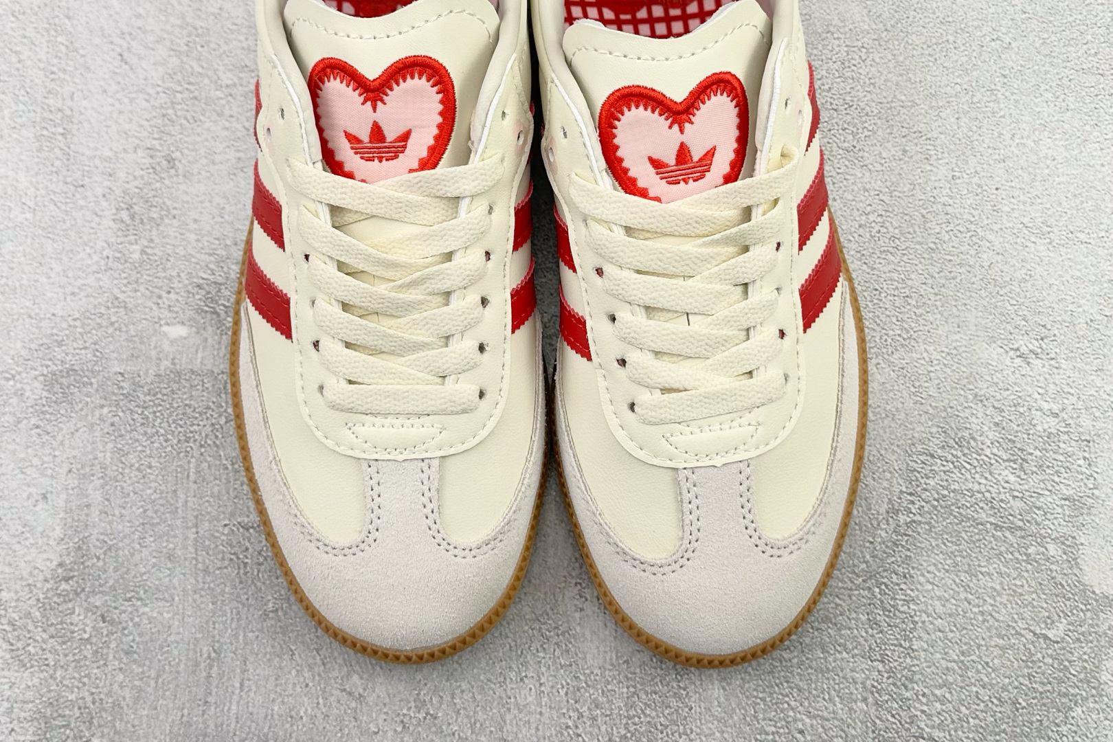 出口订单 adidas originals SAMBA 白红 KI6679-Top High Quatity Cheap Sneakers Fashion Clothing Clothes Bags handbags Shoes of all Brand wholesale With The best Quality And Beautiful Price from China Factory Chinese suppliers wholesaler seller 出口订单 adidas originals SAMBA 白红 KI6679