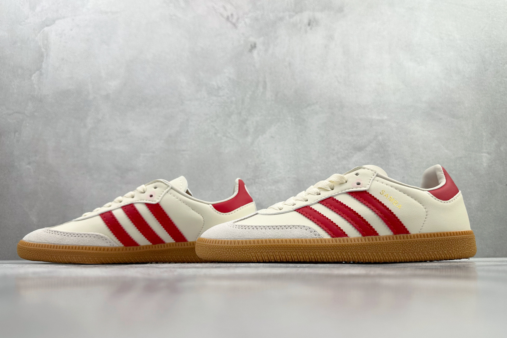 出口订单 adidas originals SAMBA 白红 KI6679-Top High Quatity Cheap Sneakers Fashion Clothing Clothes Bags handbags Shoes of all Brand wholesale With The best Quality And Beautiful Price from China Factory Chinese suppliers wholesaler seller 出口订单 adidas originals SAMBA 白红 KI6679