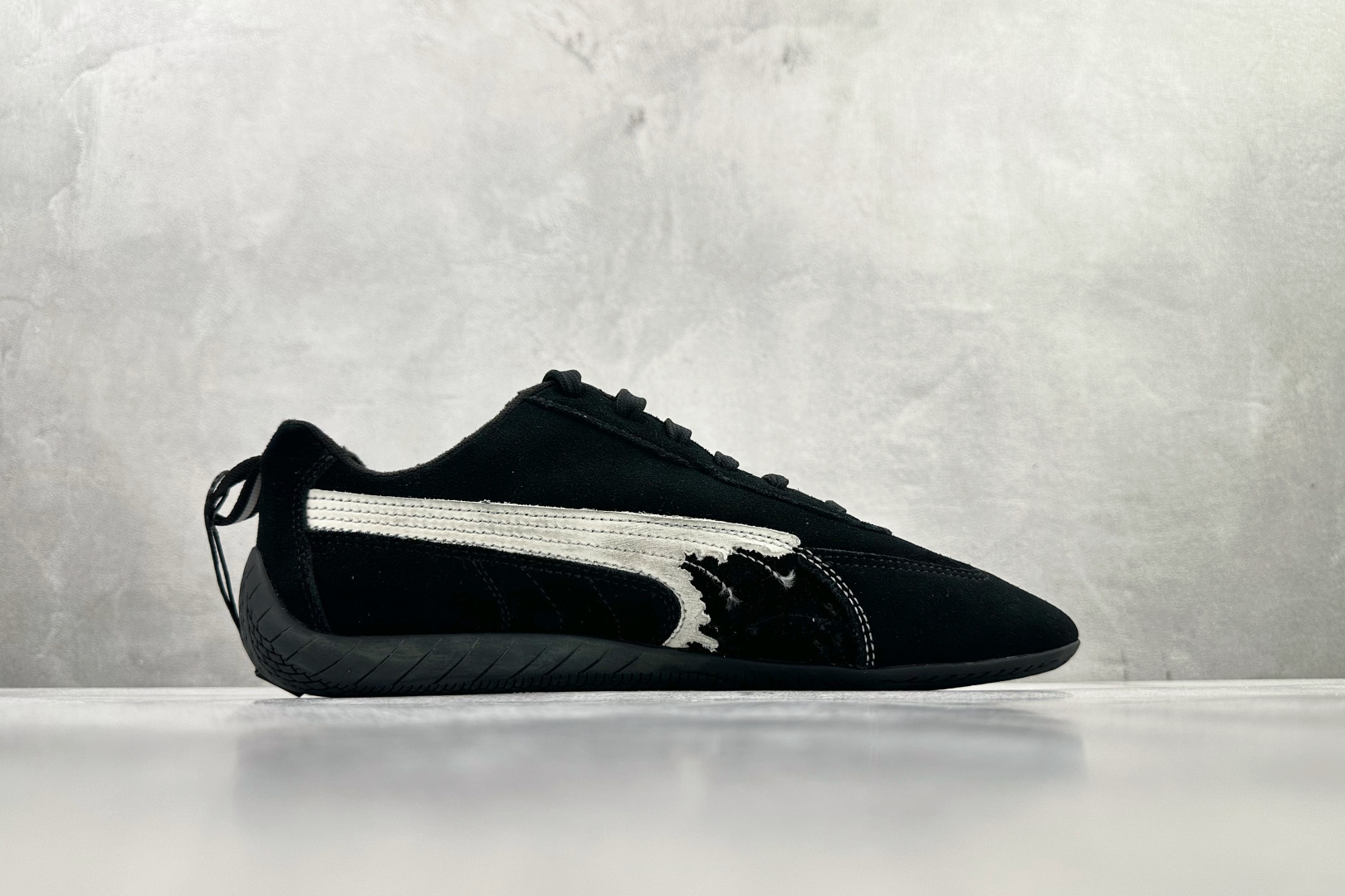 300 最新外贸批次 PUMA x Balenciaga巴黎世家 Speedcat 黑色 847146WSDSD-Chinese UA Cheap High Quatity Brand Clothes Bags handbags Sneakers wholesale wholesaler seller from China Factory suppliers Fashion Clothing Shoes best Quality Beautiful Price 300 最新外贸批次 PUMA x Balenciaga巴黎世家 Speedcat 黑色 847146WSDSD