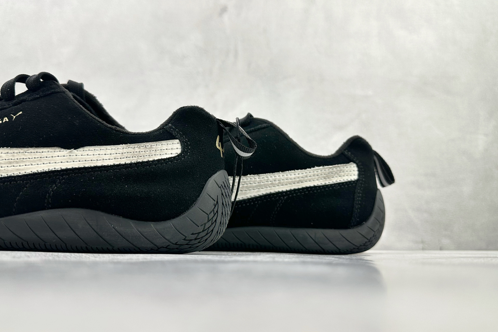 300 最新外贸批次 PUMA x Balenciaga巴黎世家 Speedcat 黑色 847146WSDSD-Chinese UA Cheap High Quatity Brand Clothes Bags handbags Sneakers wholesale wholesaler seller from China Factory suppliers Fashion Clothing Shoes best Quality Beautiful Price 300 最新外贸批次 PUMA x Balenciaga巴黎世家 Speedcat 黑色 847146WSDSD