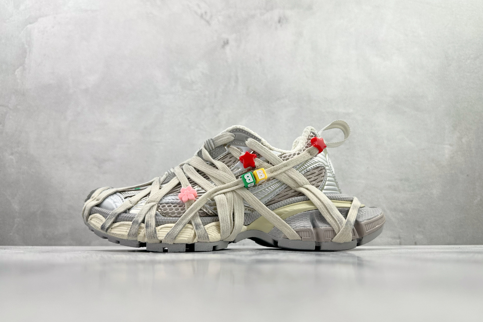 600 代购版 Balenciaga巴黎世家 3XL EXTREME LACE 灰色 778697W3XBD-Chinese UA Cheap High Quatity Brand Clothes Bags handbags Sneakers wholesale wholesaler seller from China Factory suppliers Fashion Clothing Shoes best Quality Beautiful Price 600 代购版 Balenciaga巴黎世家 3XL EXTREME LACE 灰色 778697W3XBD