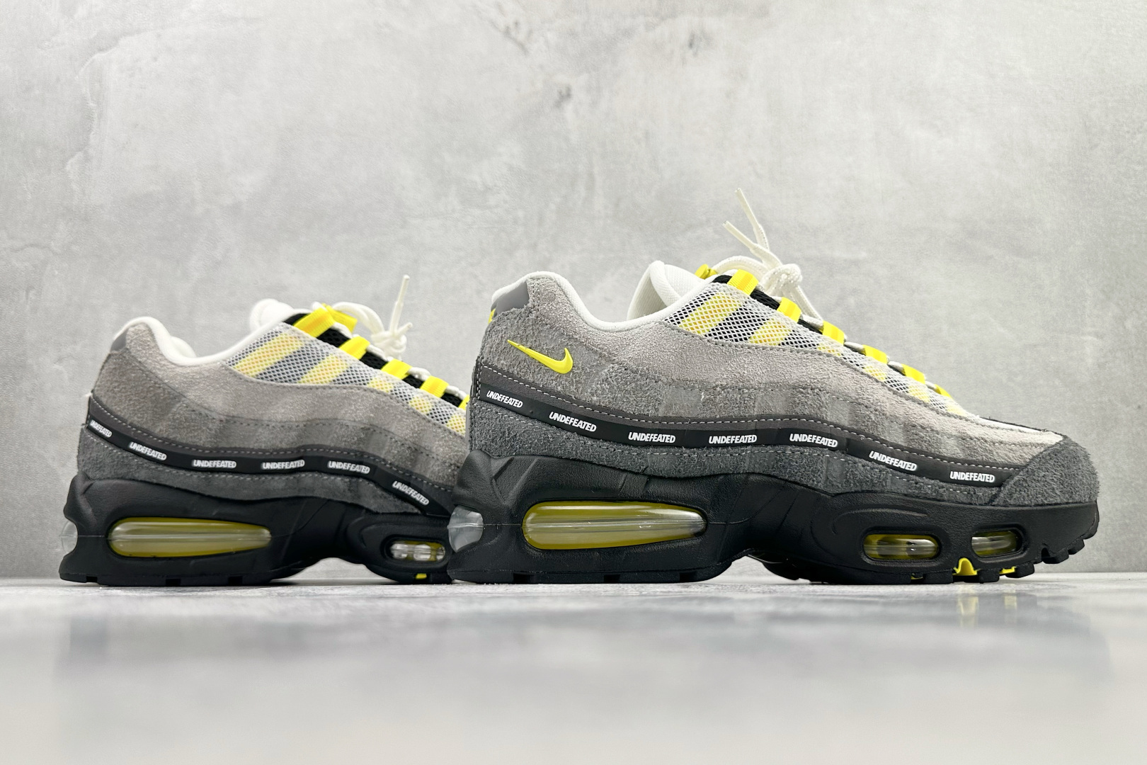 完美复刻 UNDEFEATED × Nike Air Max 95 SP 上海限定 灰黄 IB4523-002-Top High Quatity Cheap Sneakers Fashion Clothing Clothes Bags handbags Shoes of all Brand wholesale With The best Quality And Beautiful Price from China Factory Chinese suppliers wholesaler seller 完美复刻 UNDEFEATED × Nike Air Max 95 SP 上海限定 灰黄 IB4523-002