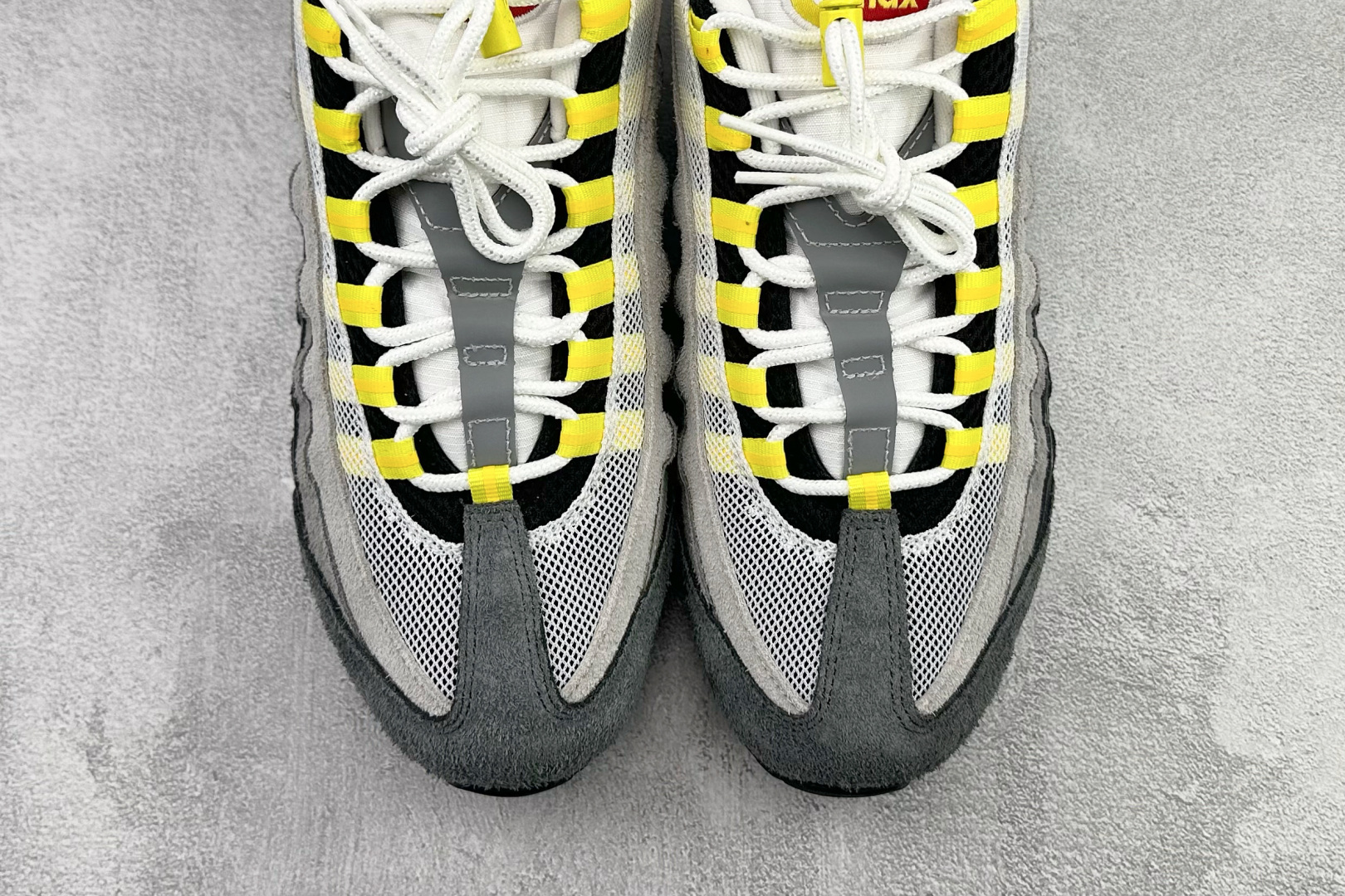 完美复刻 UNDEFEATED × Nike Air Max 95 SP 上海限定 灰黄 IB4523-002-Top High Quatity Cheap Sneakers Fashion Clothing Clothes Bags handbags Shoes of all Brand wholesale With The best Quality And Beautiful Price from China Factory Chinese suppliers wholesaler seller 完美复刻 UNDEFEATED × Nike Air Max 95 SP 上海限定 灰黄 IB4523-002