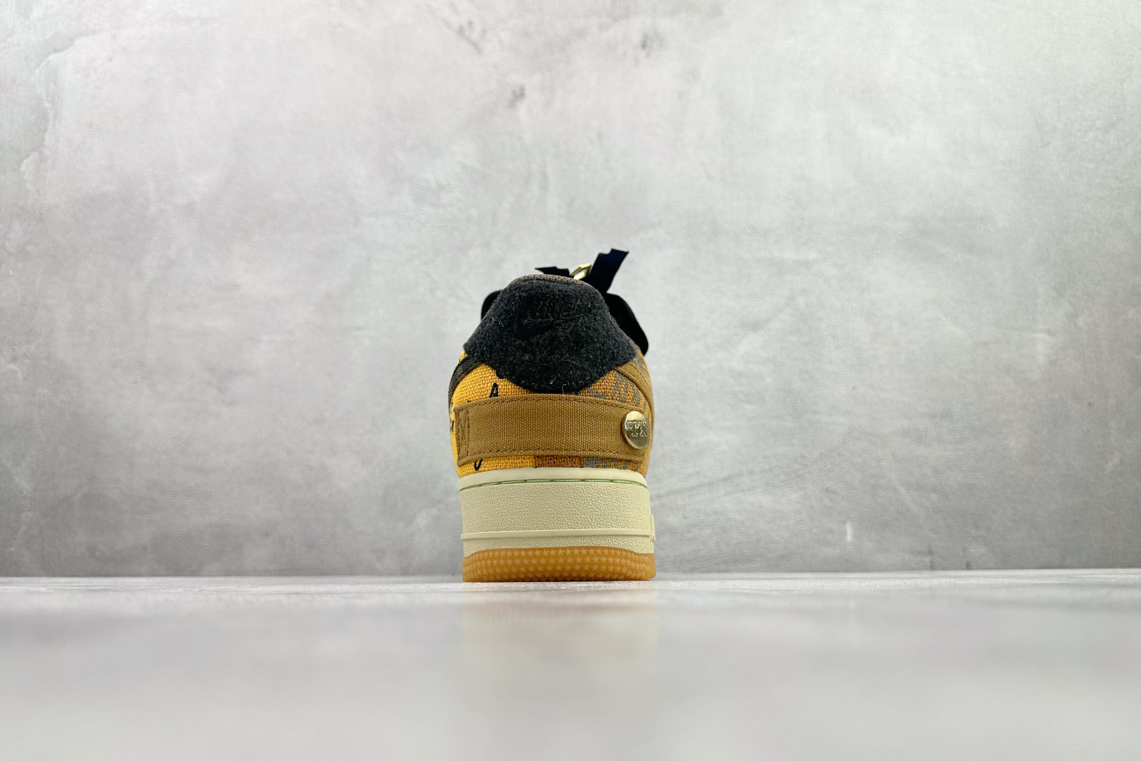 OWFTravis Scott x Nike Air Force 1 Cactus Jack TS 拼接