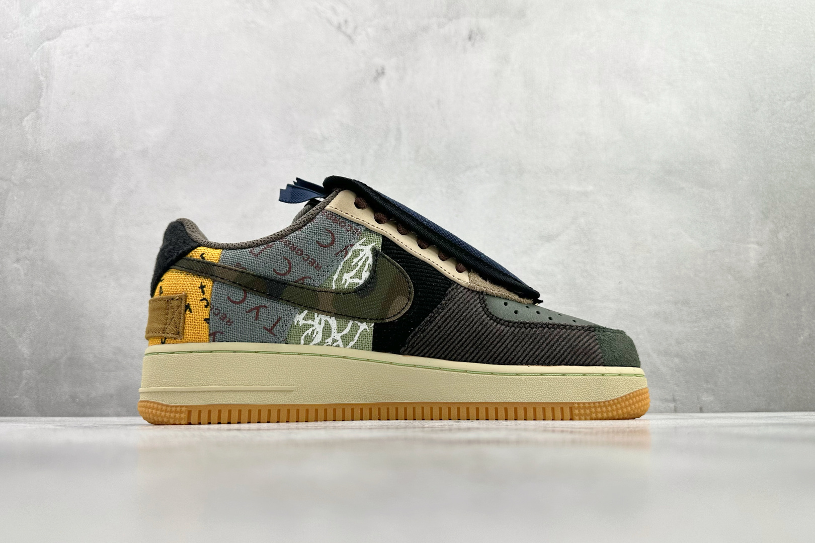 OWFTravis Scott x Nike Air Force 1 Cactus Jack TS 拼接