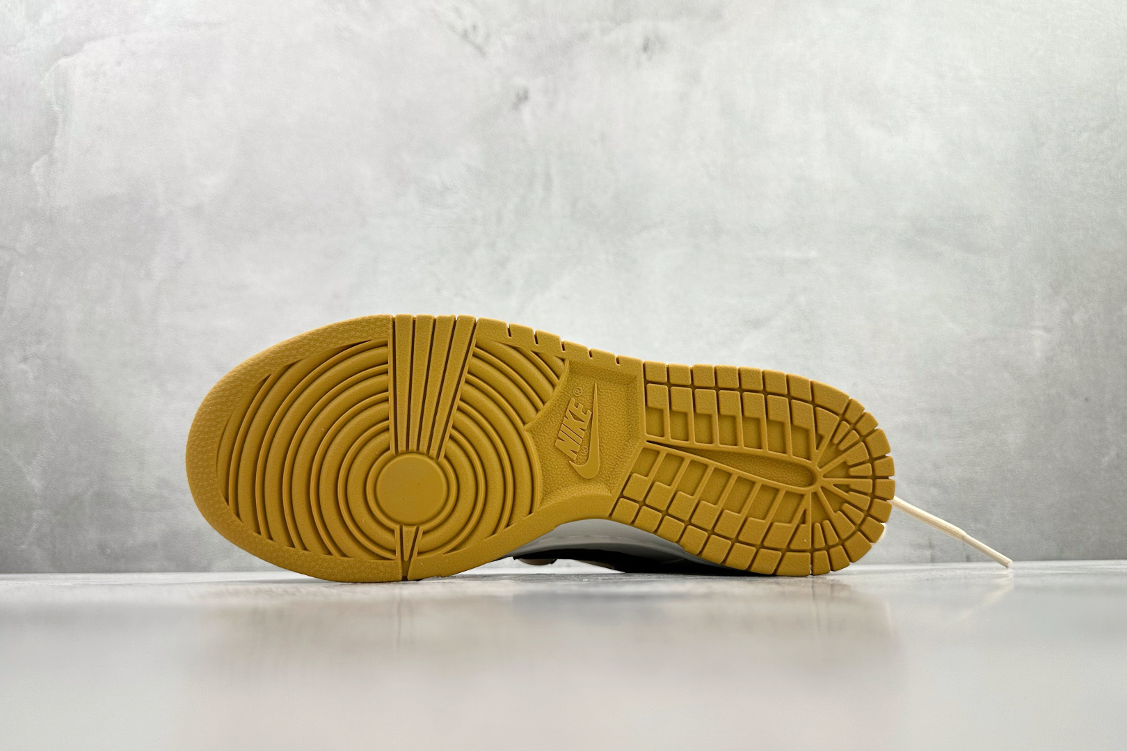 300 定制球鞋 Nike Dunk奶泡帕比 米棕 HM3695-071-Chinese UA Cheap High Quatity Brand Clothes Bags handbags Sneakers wholesale wholesaler seller from China Factory suppliers Fashion Clothing Shoes best Quality Beautiful Price 300 定制球鞋 Nike Dunk奶泡帕比 米棕 HM3695-071