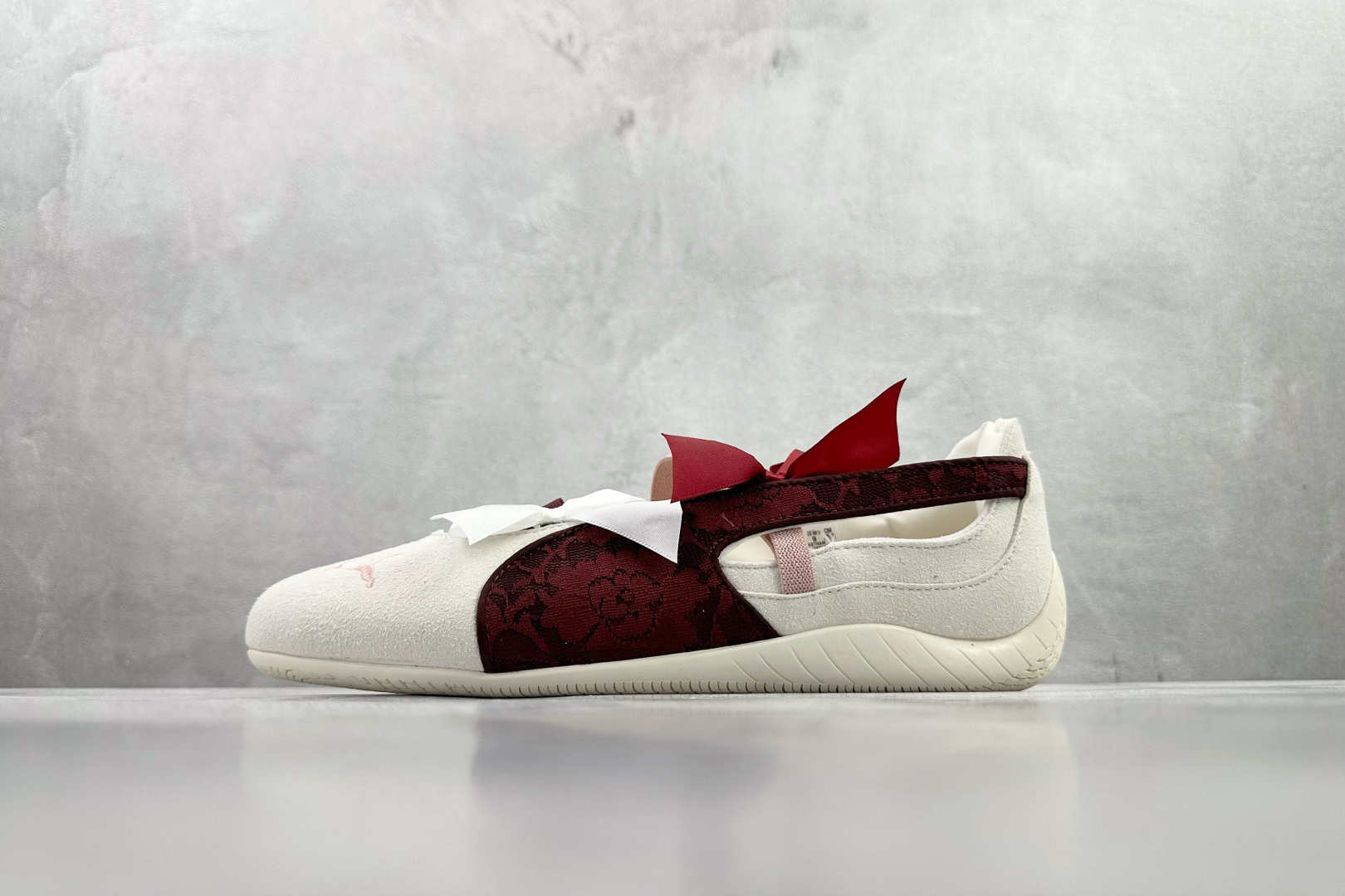 ZX 神版 PUMA彪马 speedcat Ballet 米白红货号： 03尺码：36 36.5 37 