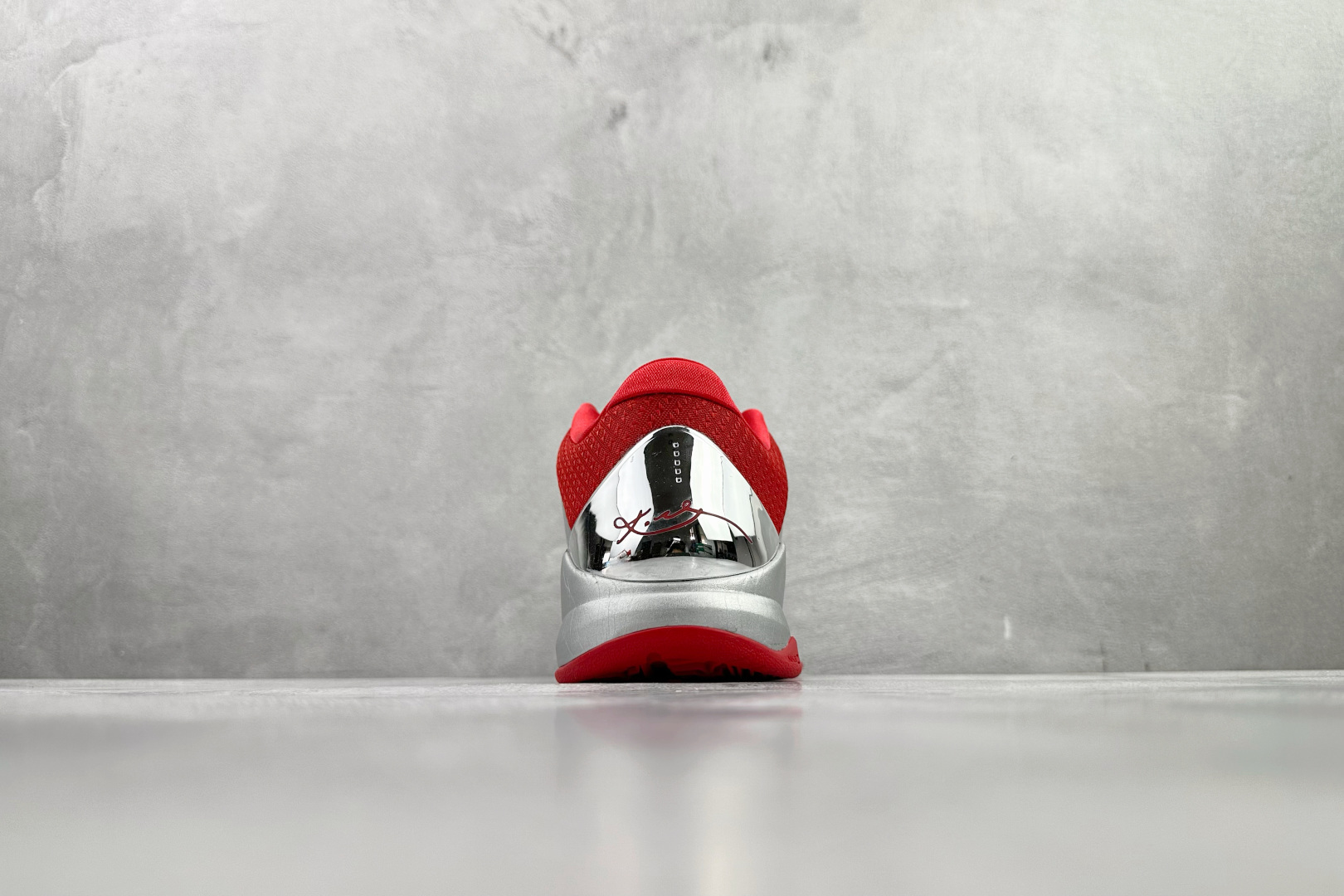 S2 纯原生产线 Caitlin Clark x Nike Zoom Kobe 5 Protro 银红货