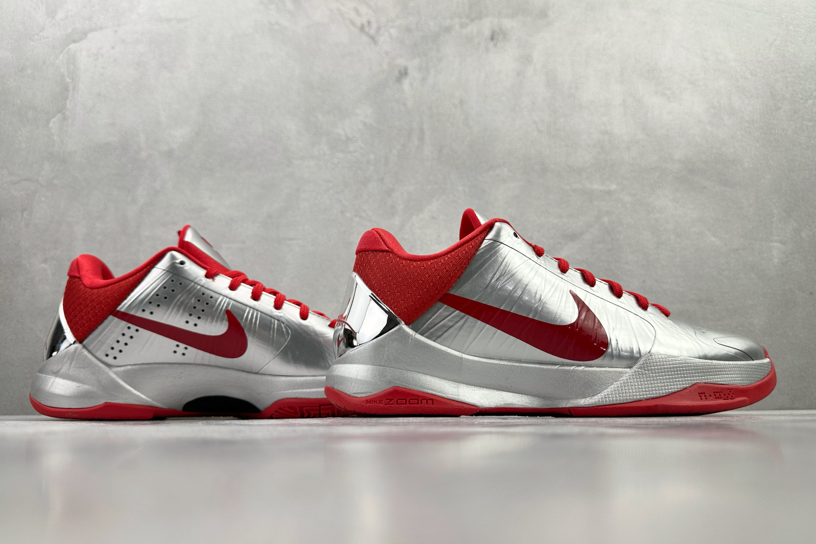 S2 纯原生产线 Caitlin Clark x Nike Zoom Kobe 5 Protro 银红货