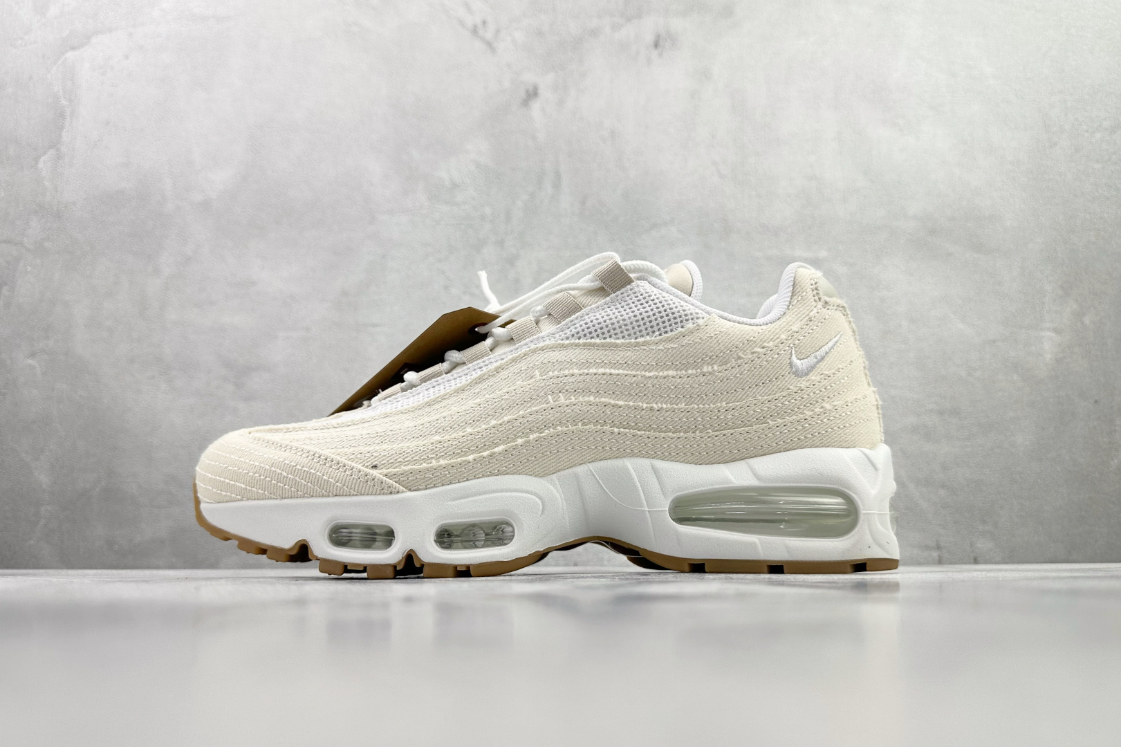 KZ 2.0 口碑神作 Levi's x Nike Air Max 95 “White and Ecru