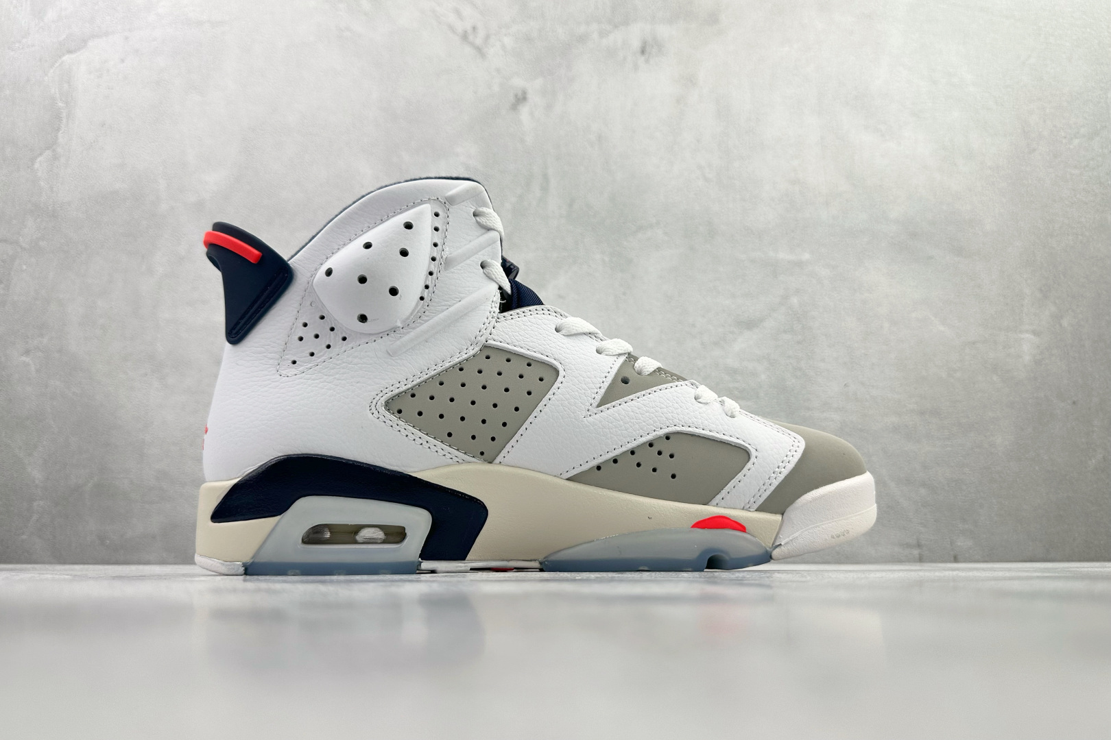 Jordan Air Jordan 6 retro tinker 白红黑 384664-104-Top High Quatity Cheap Sneakers Fashion Clothing Clothes Bags handbags Shoes of all Brand wholesale With The best Quality And Beautiful Price from China Factory Chinese suppliers wholesaler seller Jordan Air Jordan 6 retro tinker 白红黑 384664-104