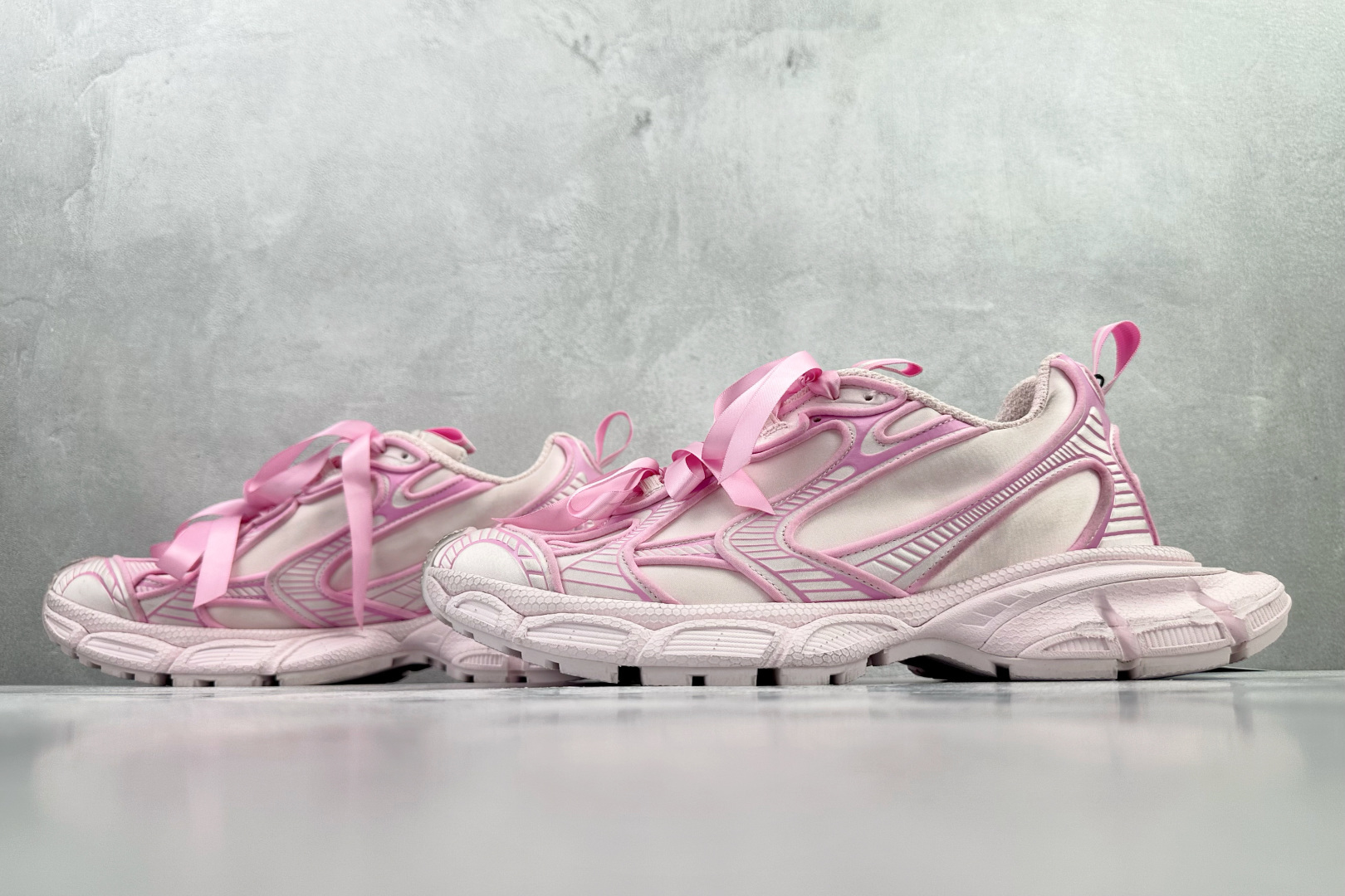 最新外贸批次 Balenciaga巴黎世家 3XL粉色 734734W3XSB