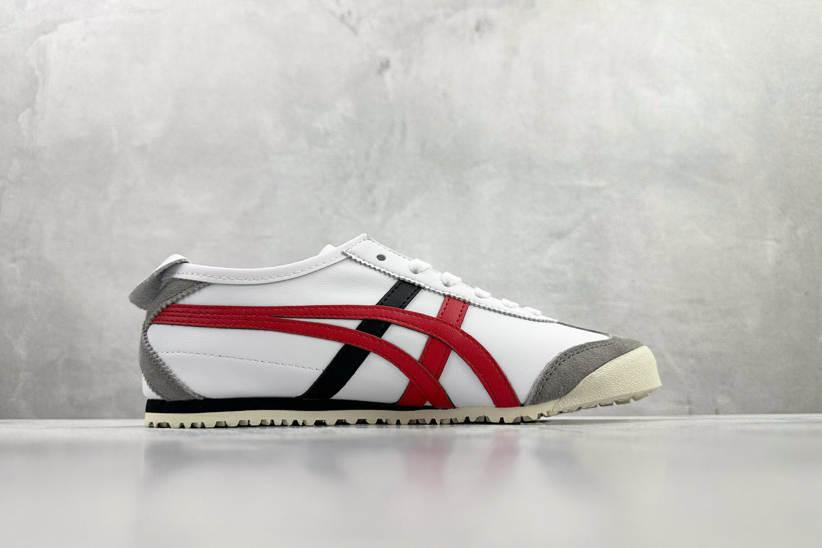 160 渠道特供 Onitsuka Tiger鬼塚虎 MEXICO 66 白蓝红 1183C102-105-Chinese UA Cheap High Quatity Brand Clothes Bags handbags Sneakers wholesale wholesaler seller from China Factory suppliers Fashion Clothing Shoes best Quality Beautiful Price 160 渠道特供 Onitsuka Tiger鬼塚虎 MEXICO 66 白蓝红 1183C102-105
