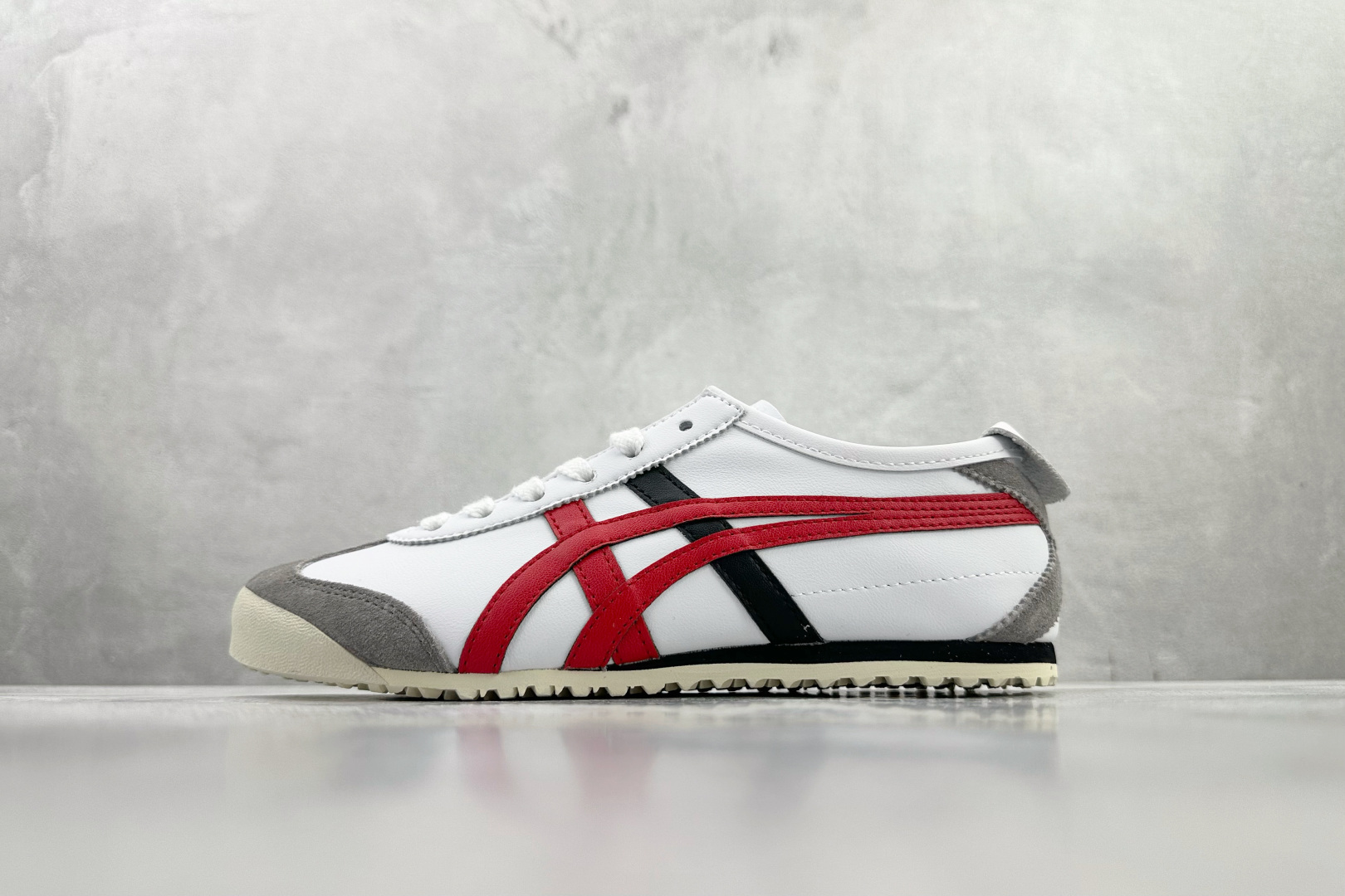 160 渠道特供 Onitsuka Tiger鬼塚虎 MEXICO 66 白蓝红 1183C102-105-Chinese UA Cheap High Quatity Brand Clothes Bags handbags Sneakers wholesale wholesaler seller from China Factory suppliers Fashion Clothing Shoes best Quality Beautiful Price 160 渠道特供 Onitsuka Tiger鬼塚虎 MEXICO 66 白蓝红 1183C102-105