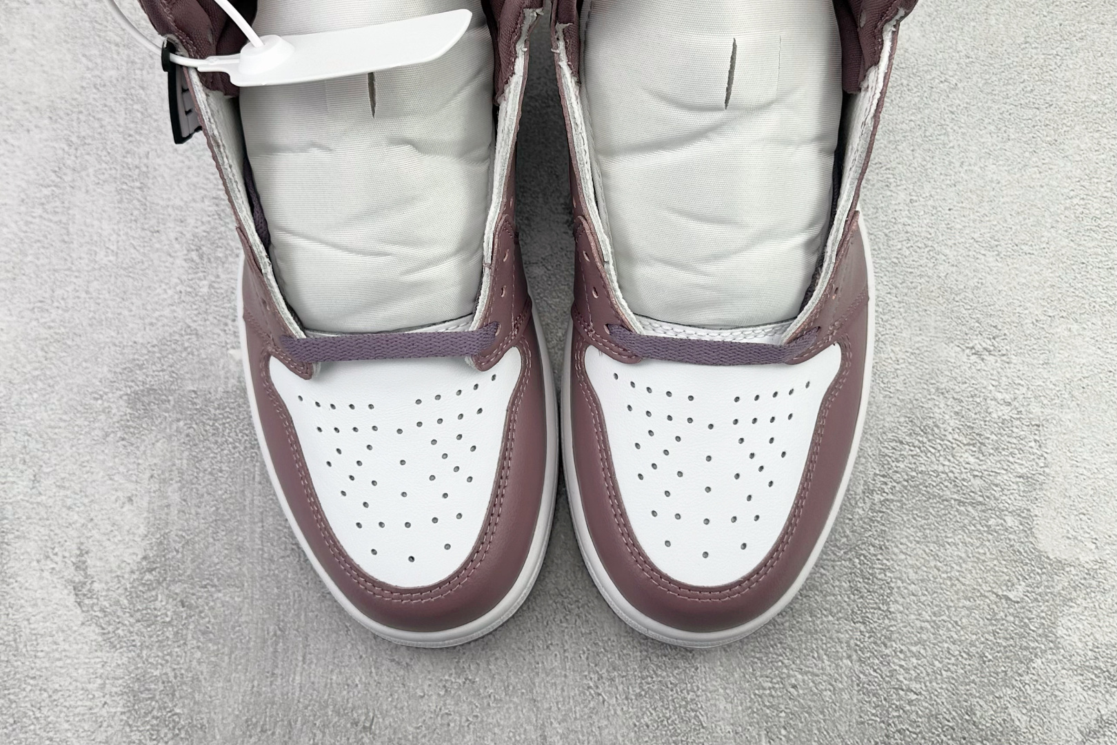 Jordan Air Jordan 1 High ”Mauve” 紫色 DZ5485-105