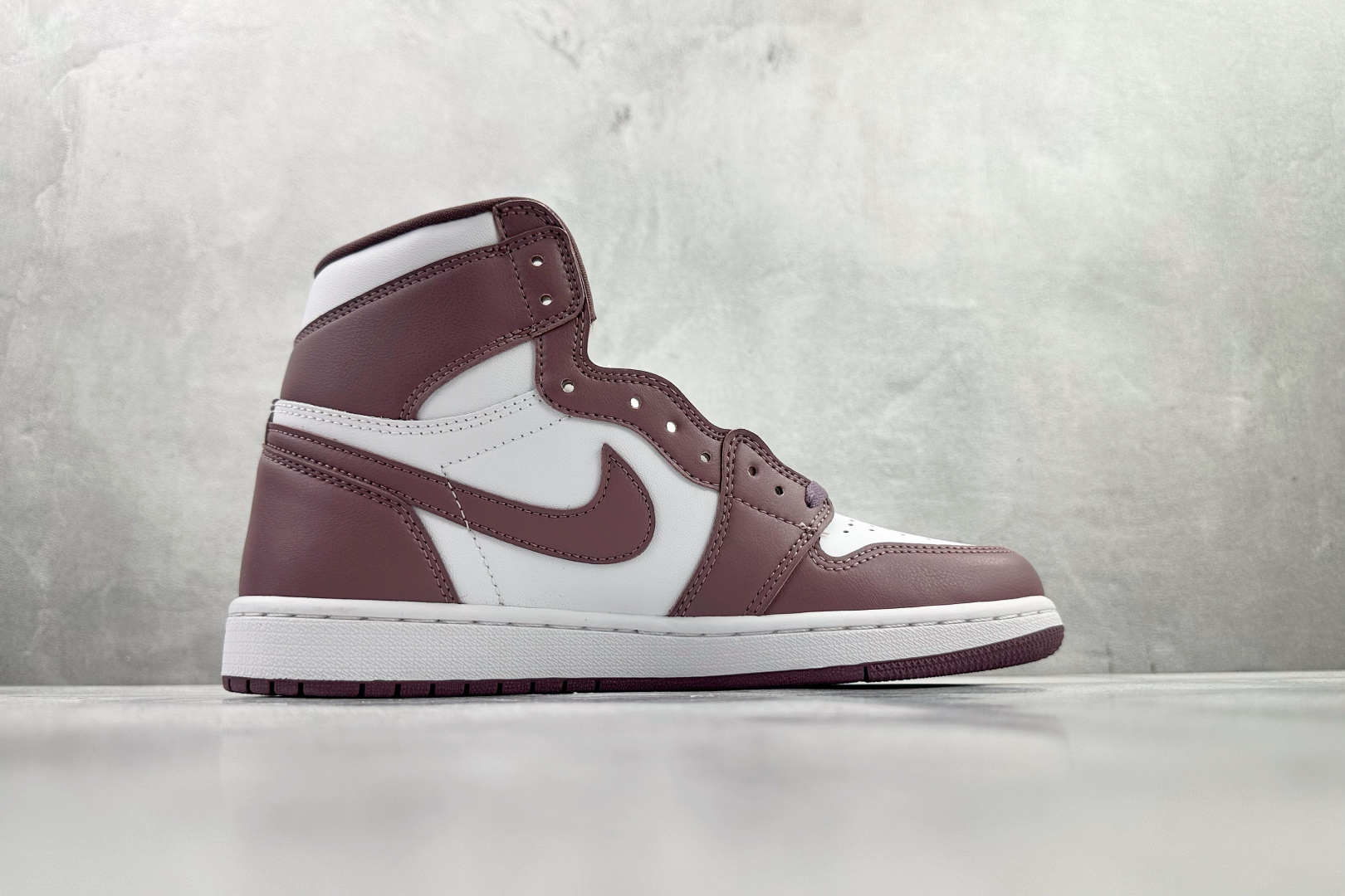 Jordan Air Jordan 1 High ”Mauve” 紫色 DZ5485-105