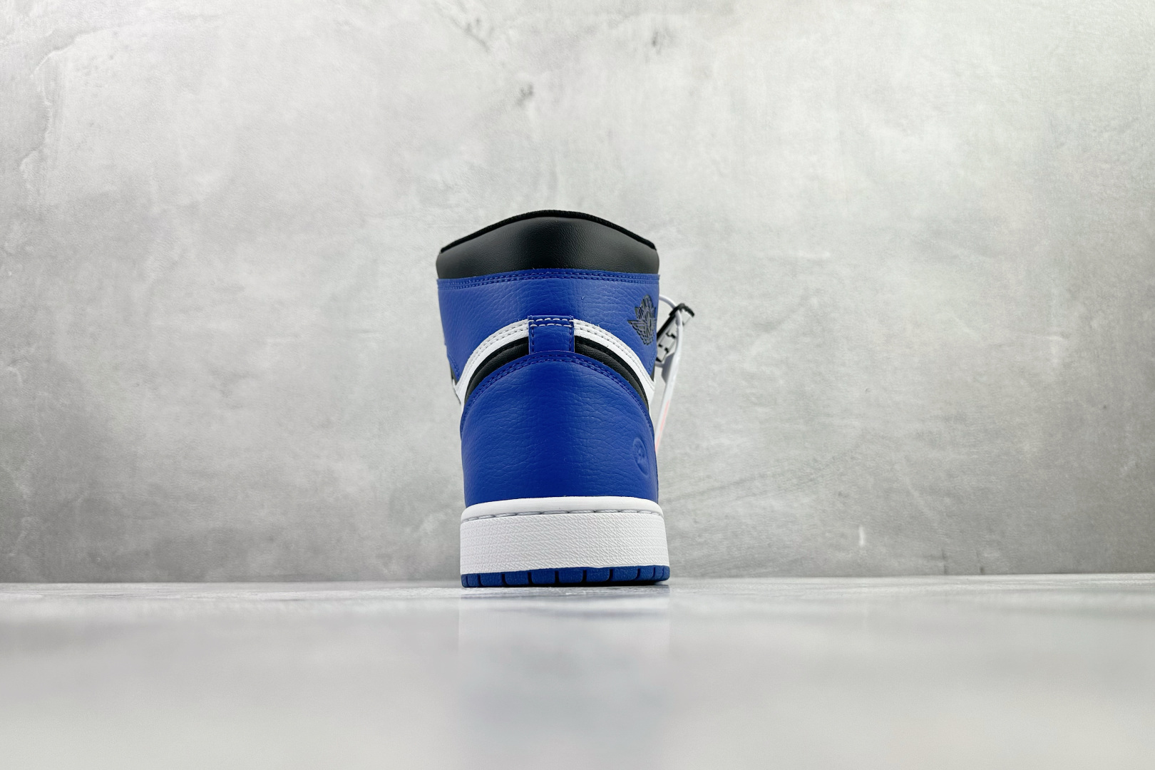 250 Fragment Design x Jordan Air Jordan 1 Retro High 藤原浩 大闪电 黑白蓝 716371-040