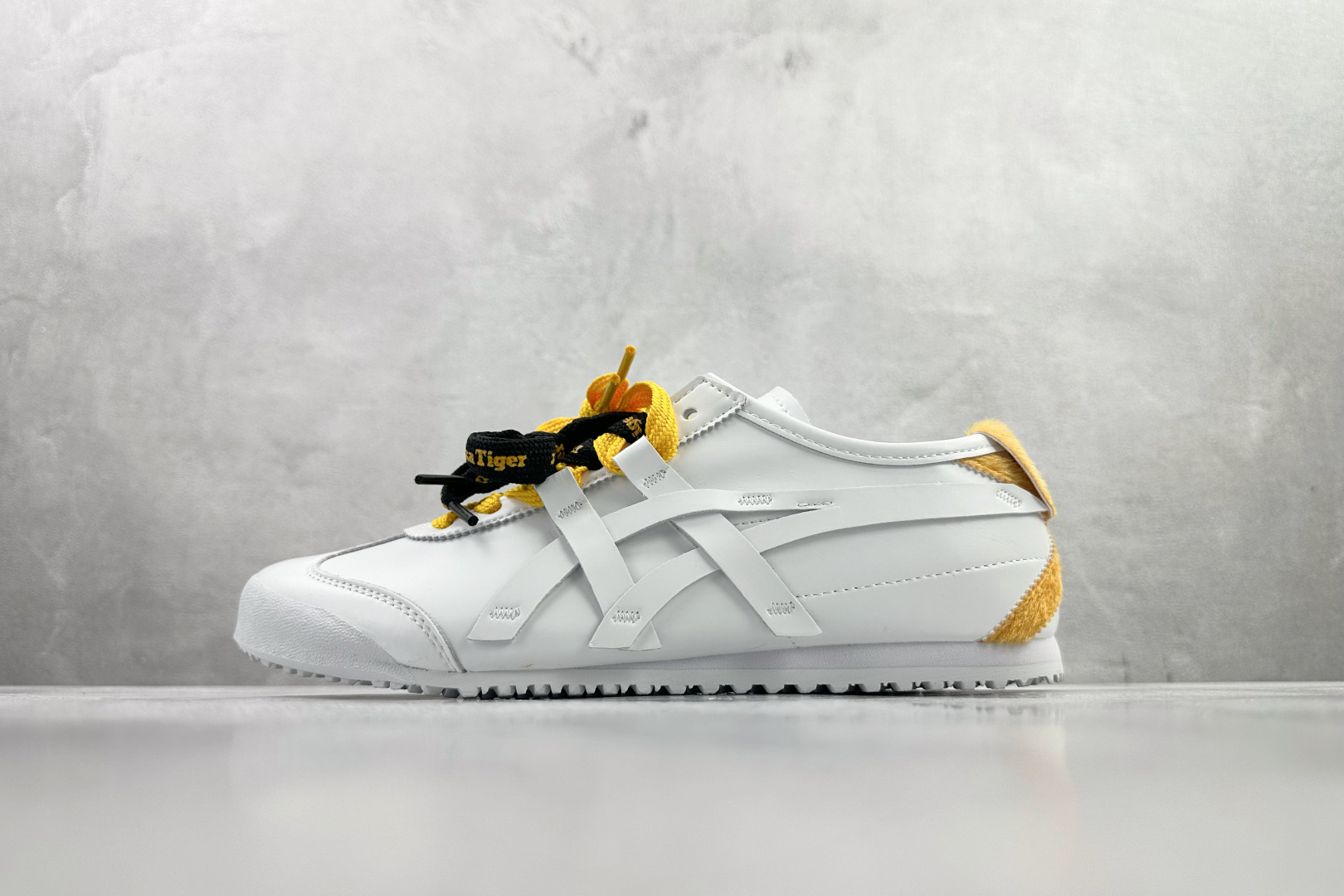 160 鬼塚虎鬼塚虎 MEXICO 66 GNY 白色 1183C565-100-Chinese UA Cheap High Quatity Brand Clothes Bags handbags Sneakers wholesale wholesaler seller from China Factory suppliers Fashion Clothing Shoes best Quality Beautiful Price 160 鬼塚虎鬼塚虎 MEXICO 66 GNY 白色 1183C565-100