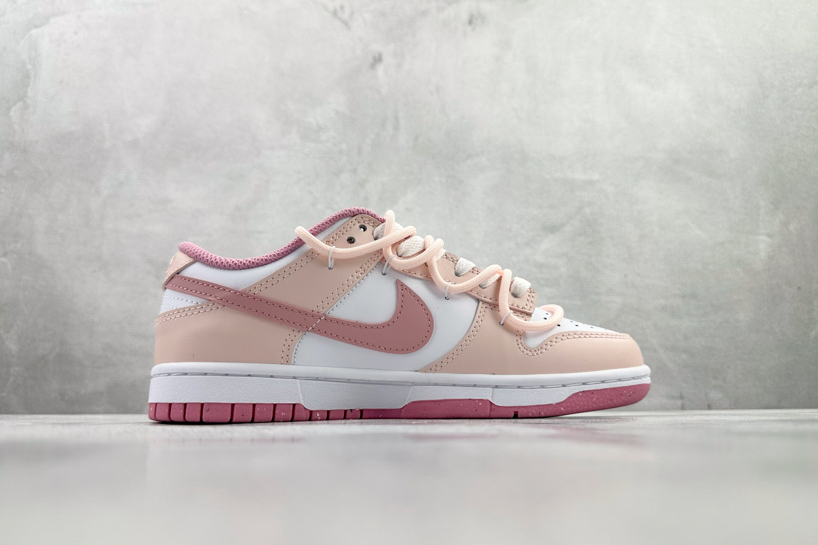 YC 【定制球鞋】Nike Dunk 蜜语玫瑰 粉白货号：DD1873 112尺码：35.5 36 36