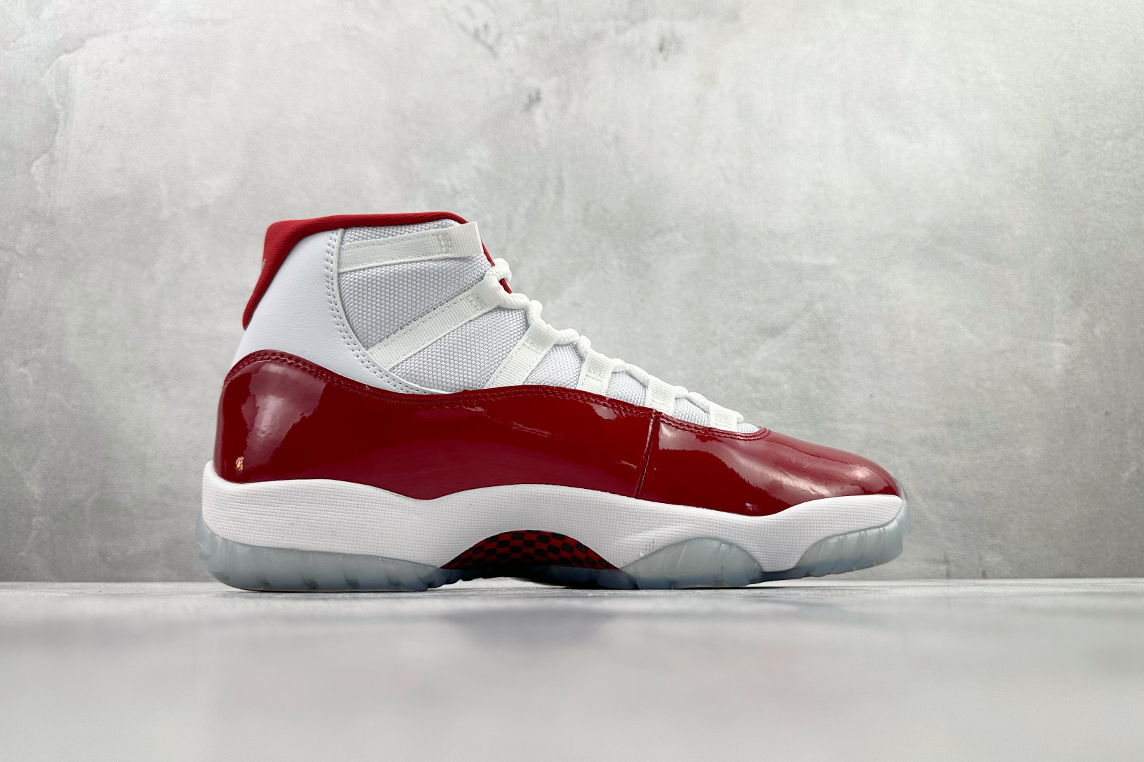 Jordan Air Jordan 11 Retro ”Varsity Red” 白红樱桃 CT8012-116