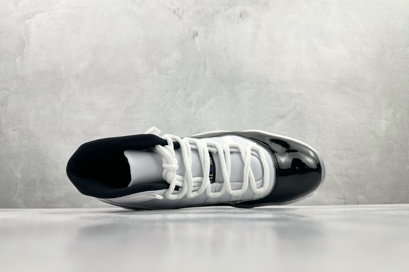 350 Jordan Air Jordan 11 concord OG款 黑白 378037-100